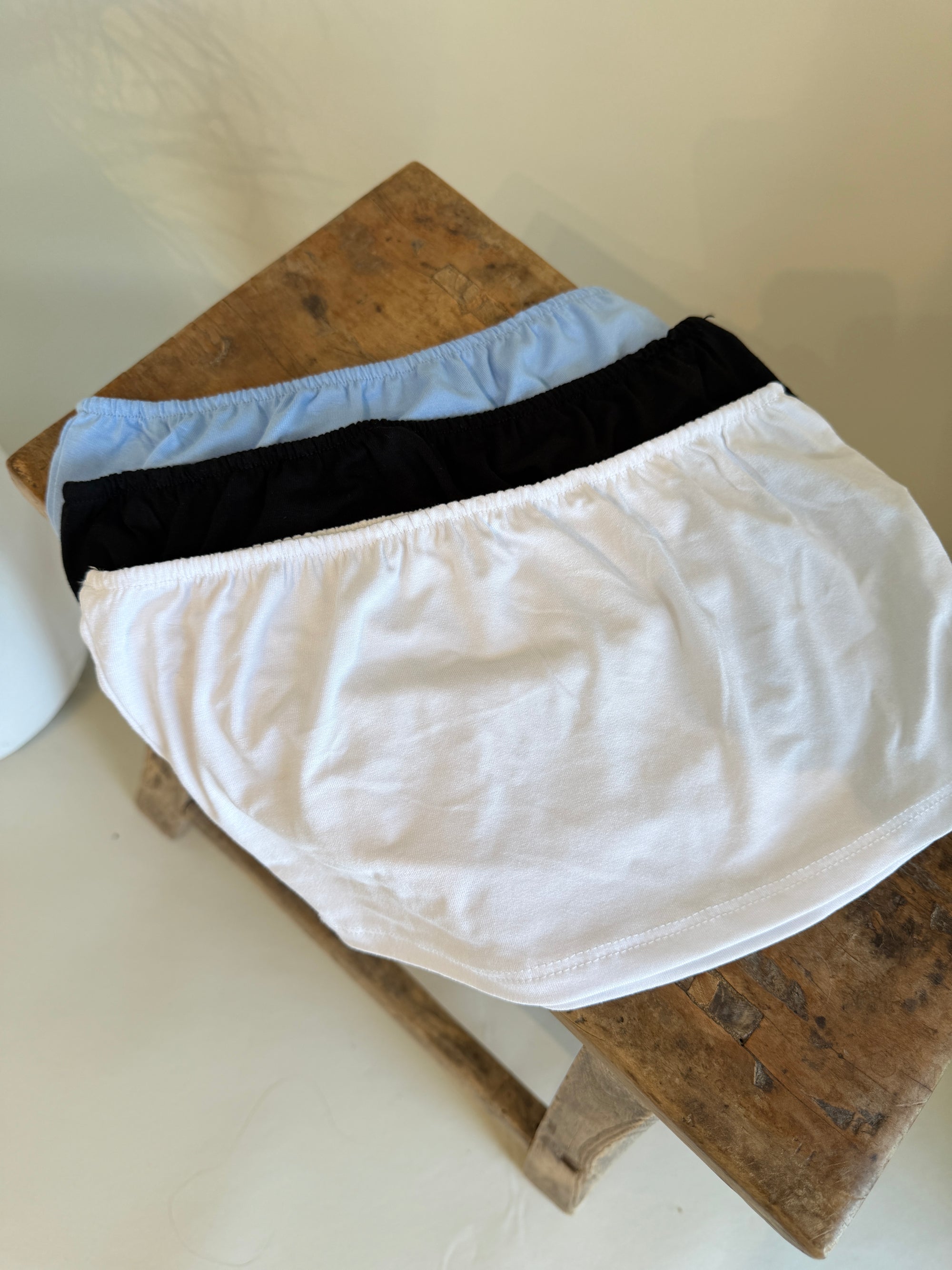 Top ( Bandeau ) in Hellblau / Weiß / Schwarz