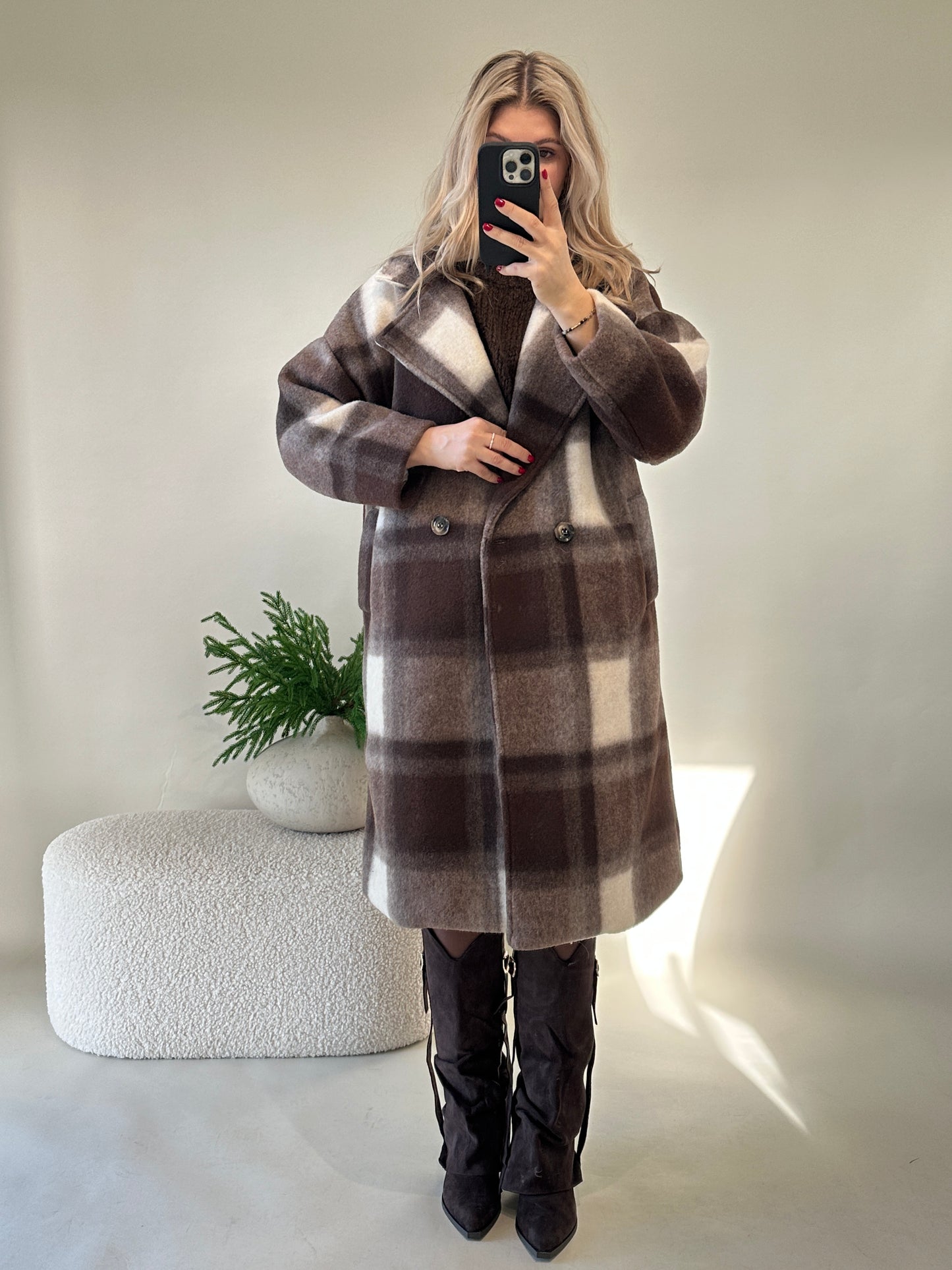 mantel in schokobraun/wollweiß (karo)
