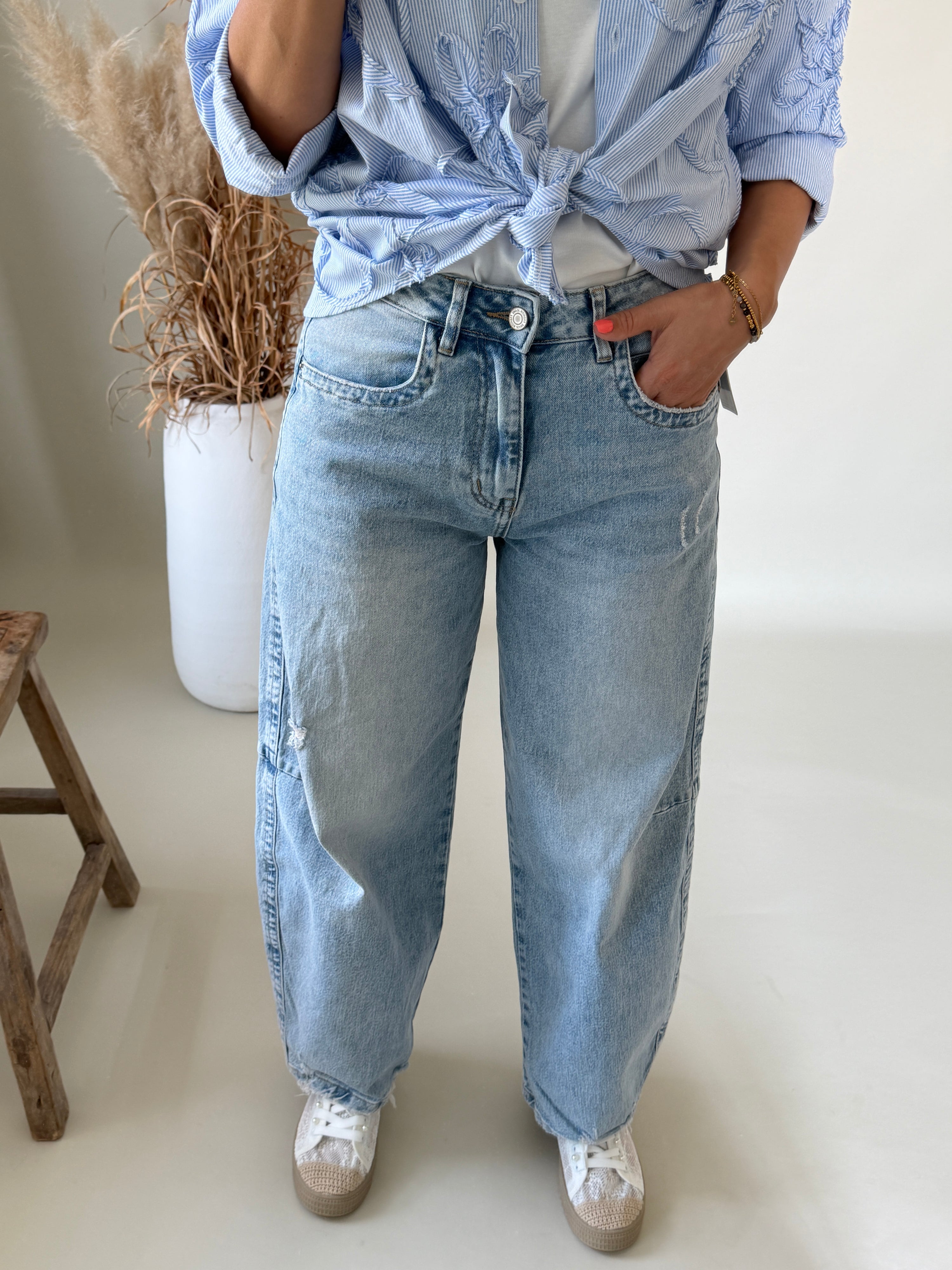 Jeans ( Ballon) mit Naht am Knie