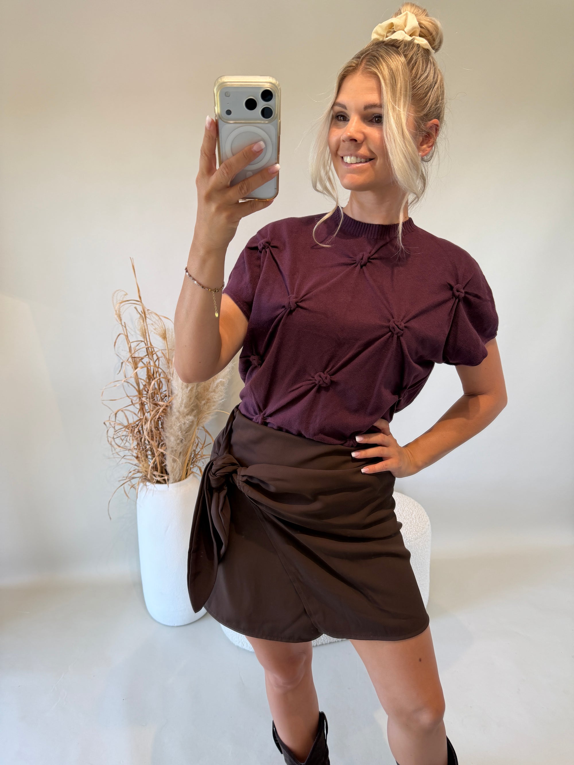 Pullover in Burgundy ( Kurzarm )  vorne mit Muster