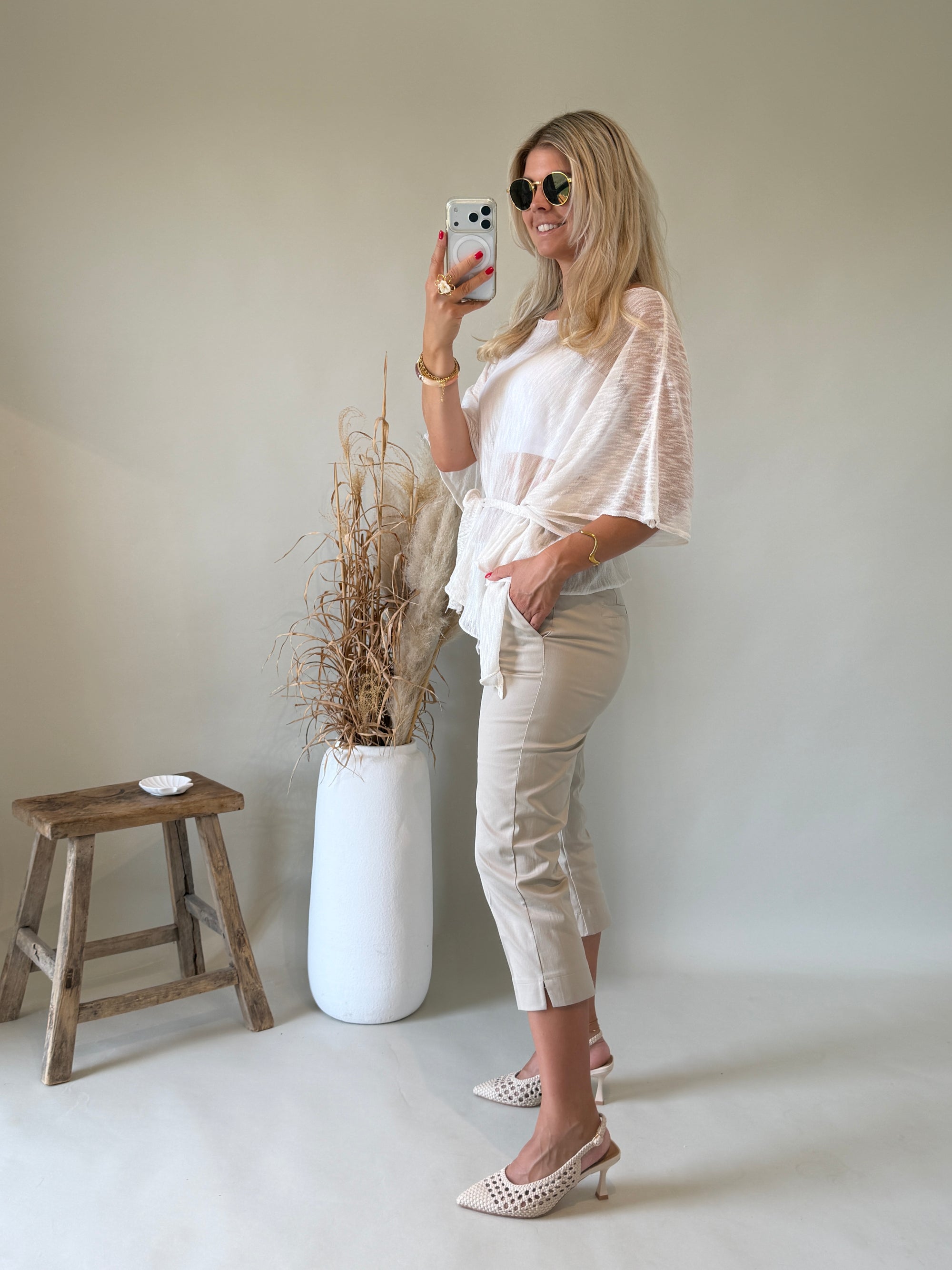 Hose in Beige  ( 3 / 4 Länge mit Tuch )