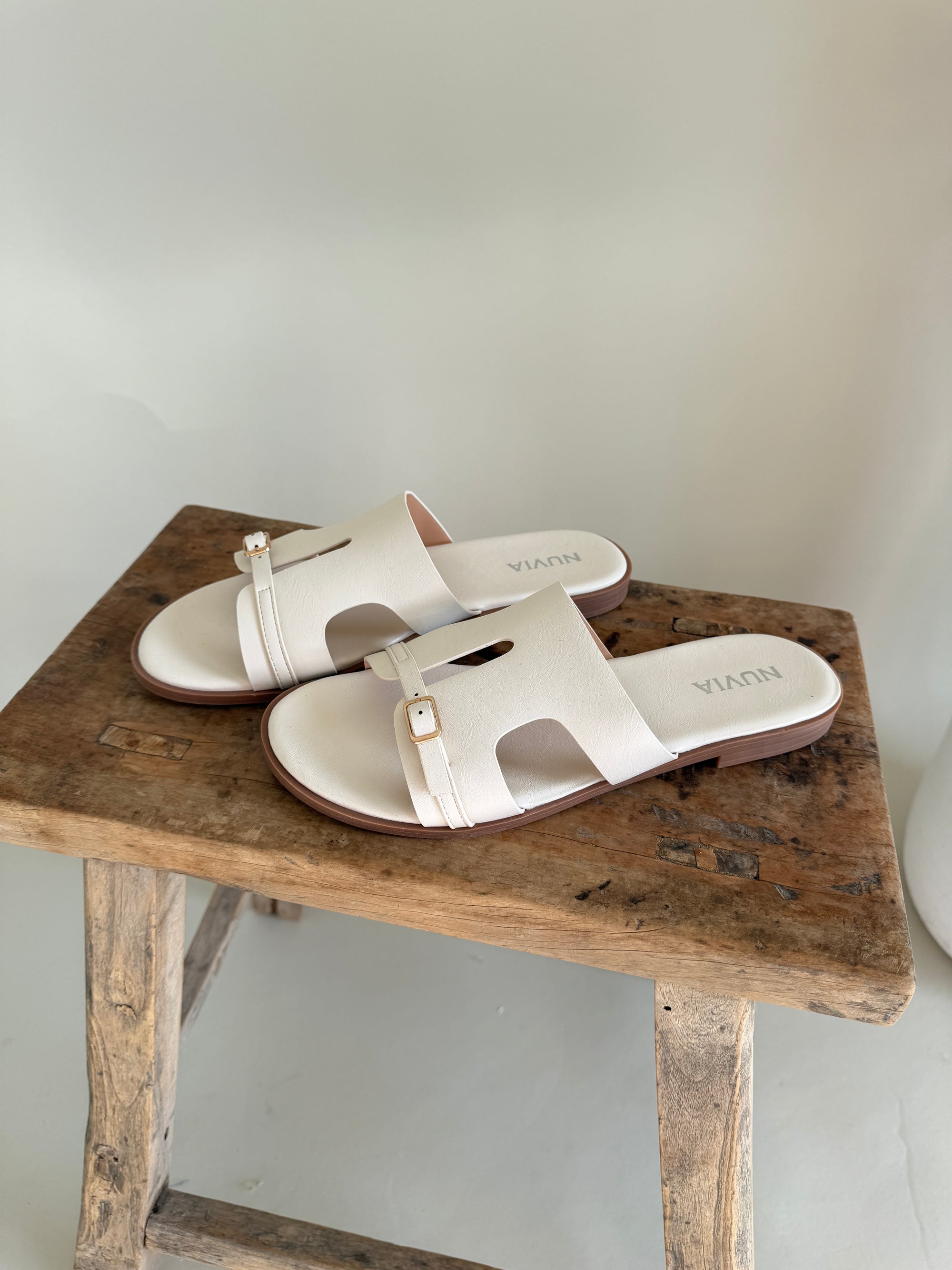 Pantolette in Hellbeige