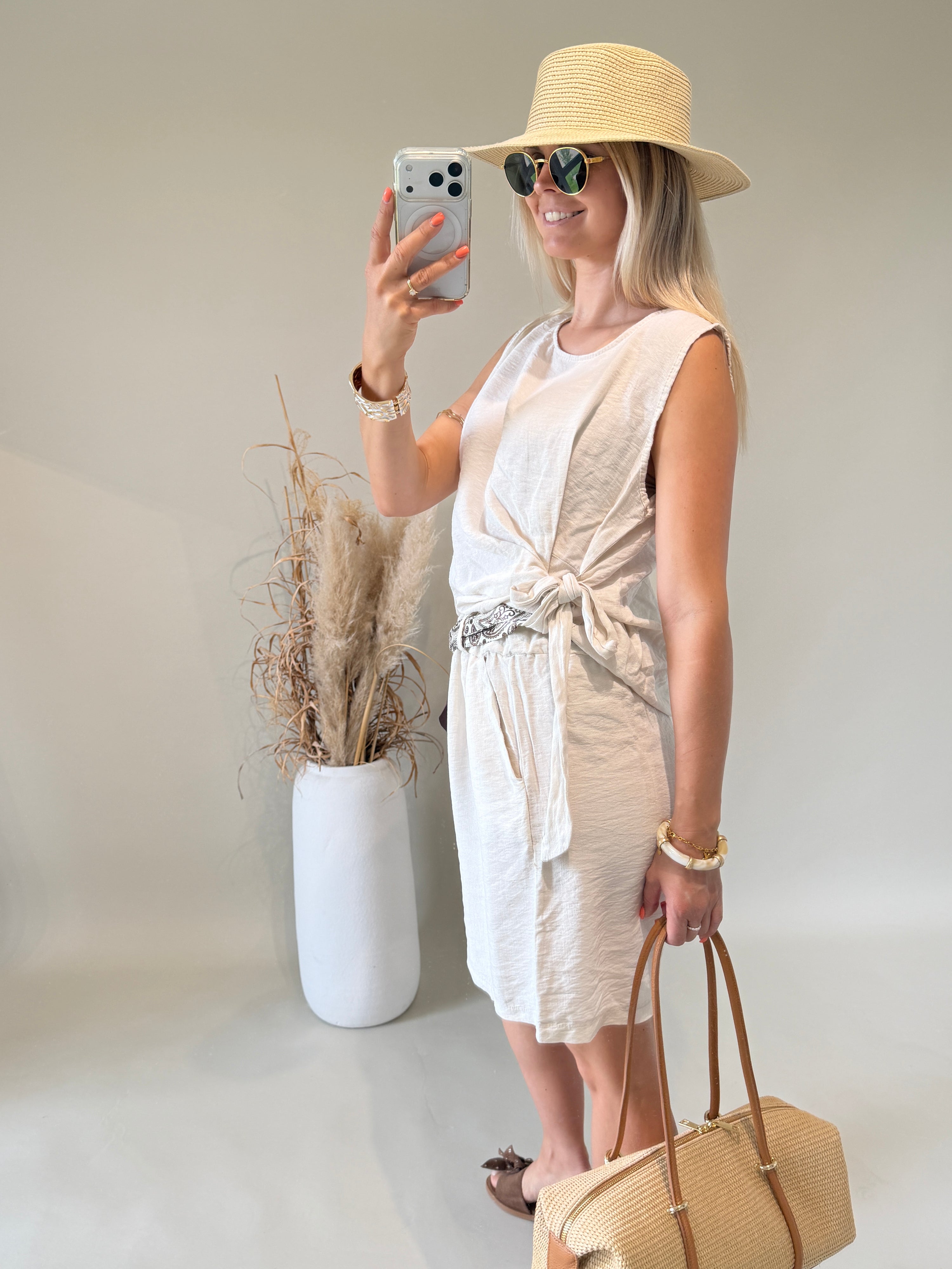 Bluse in Beige ( Ärmellose ) in Wickeloptik