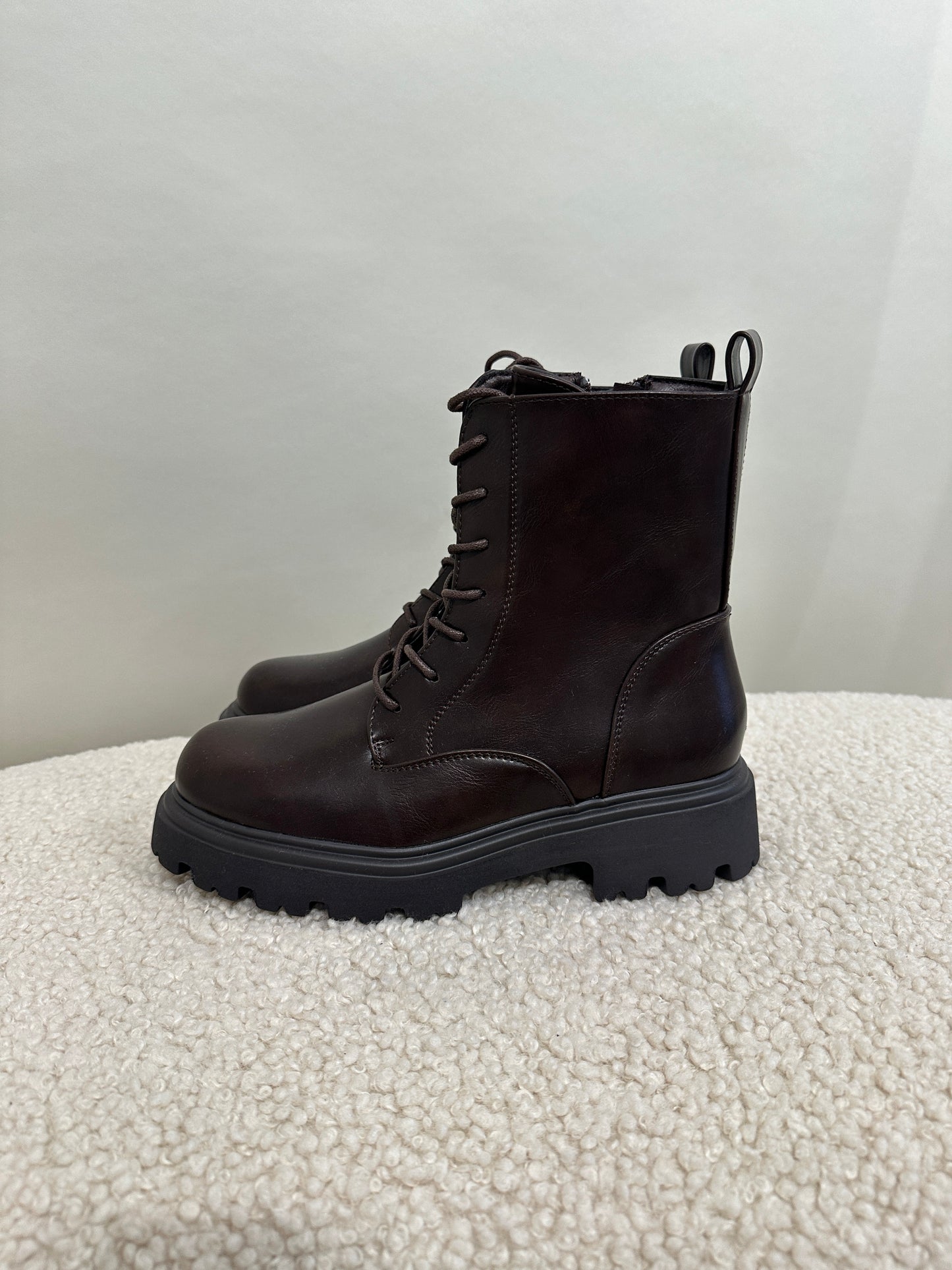 boots in schokobraun