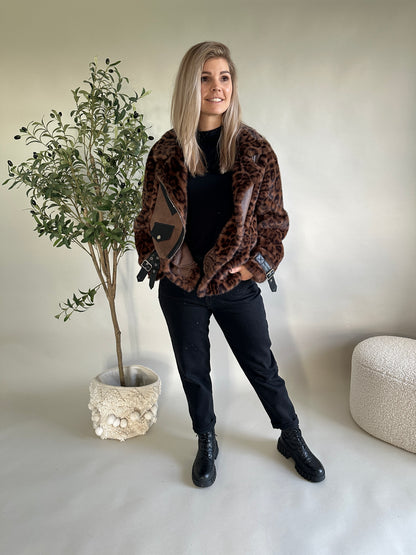 Felljacke in Braun /Schwarz Leo-Muster  mit Kunstledereinsätzen