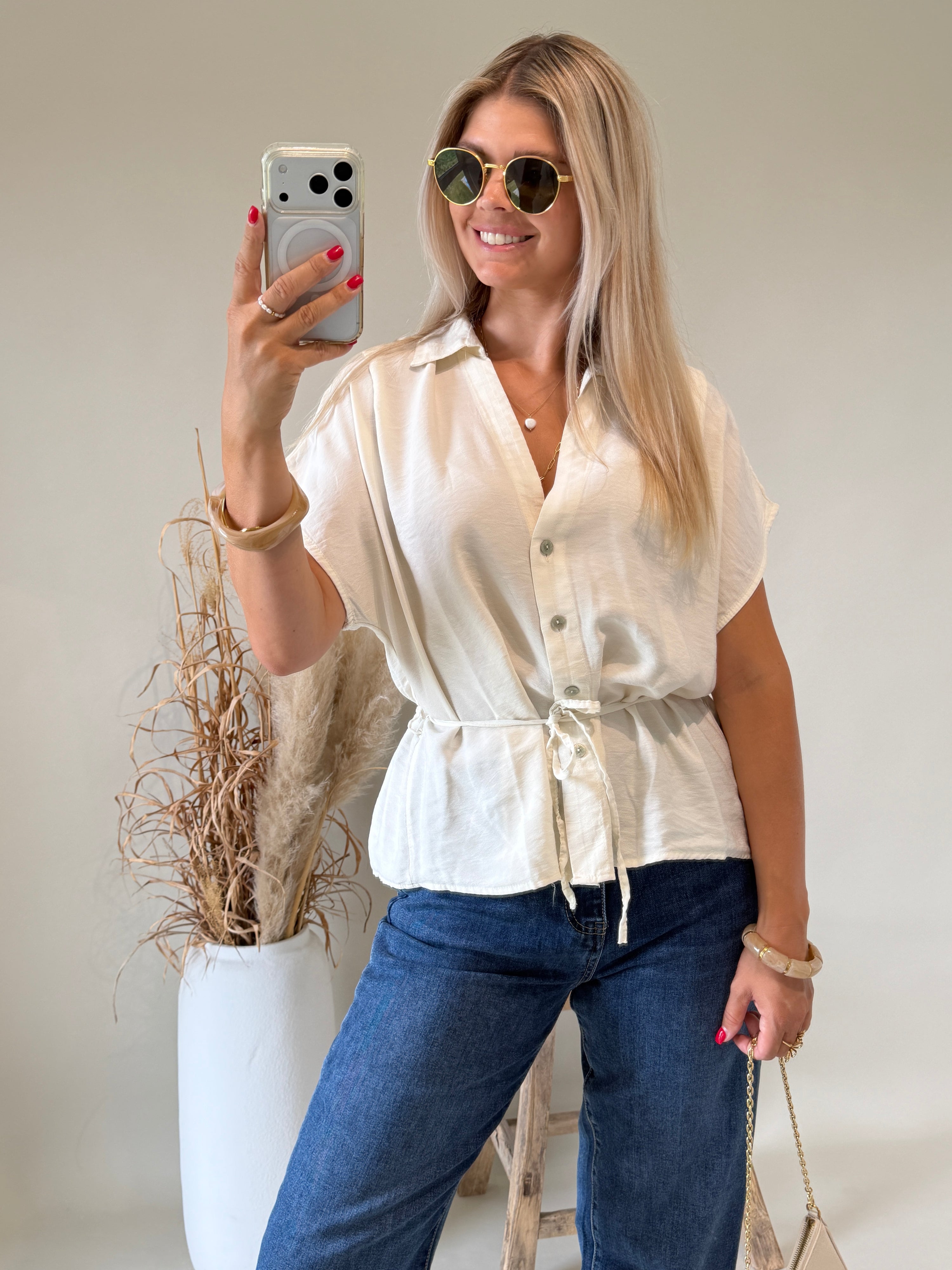 Bluse in Beige zum Binden ( Kurzarm )