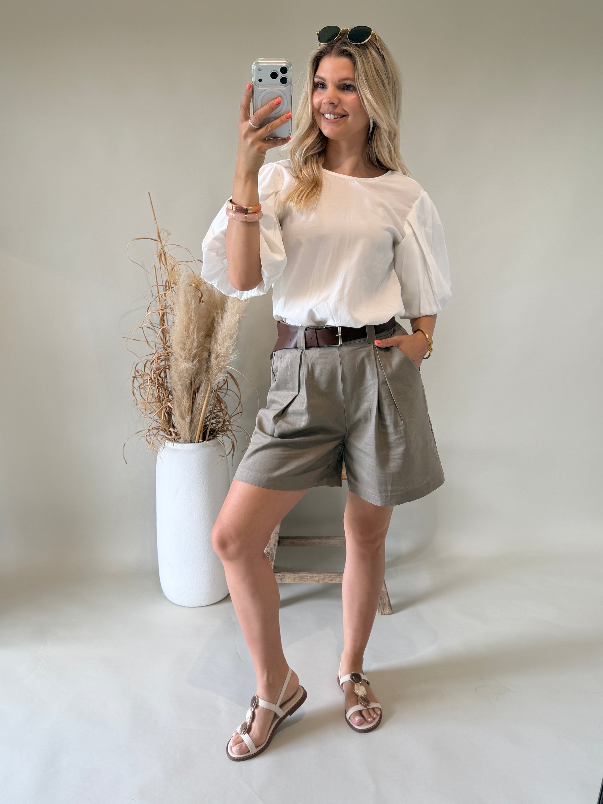 Bluse in Weiß mit Puffärmel