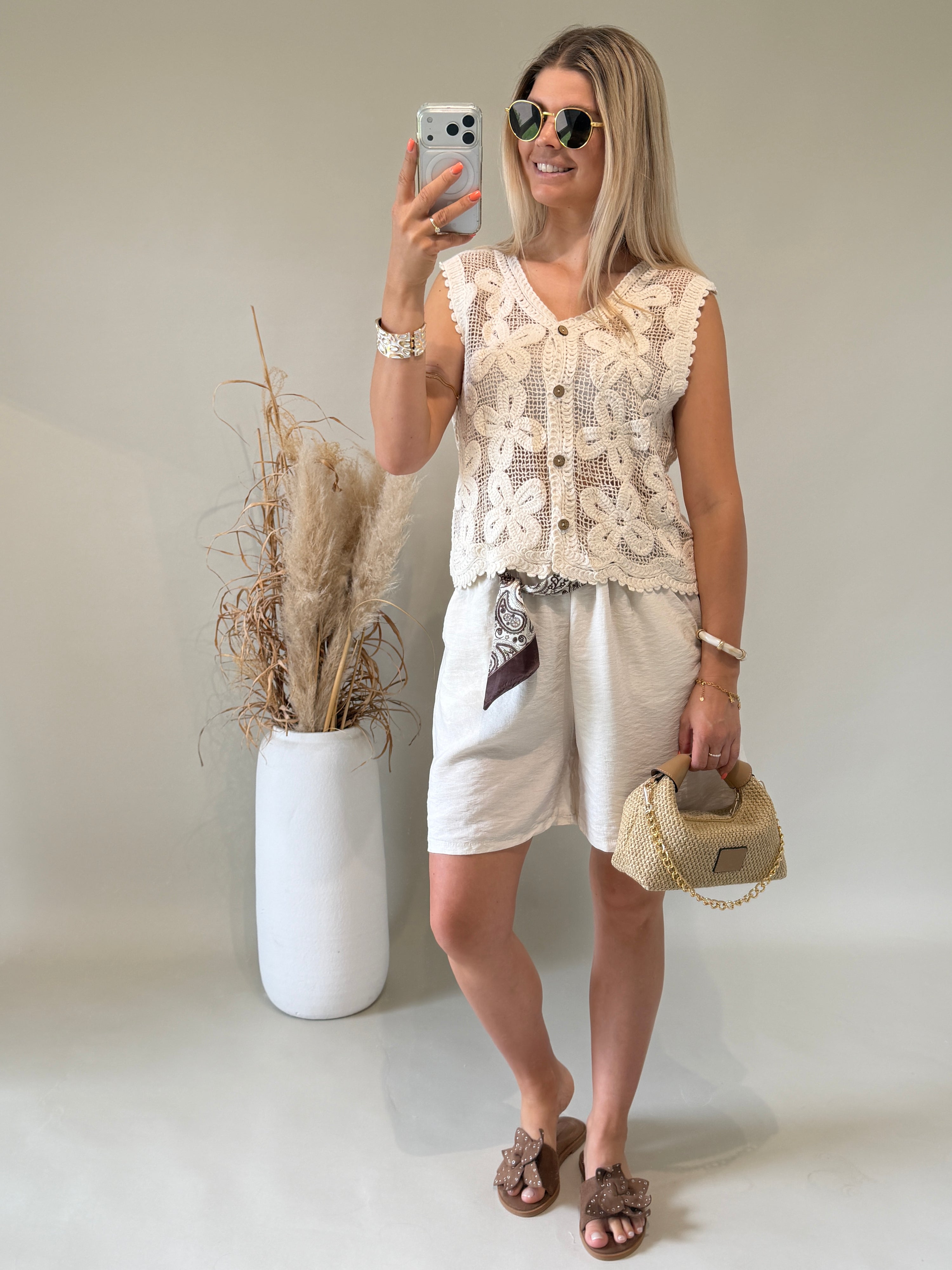 Jacke in Beige aus Bohospitze ( Blumenmuster / Ärmellos )