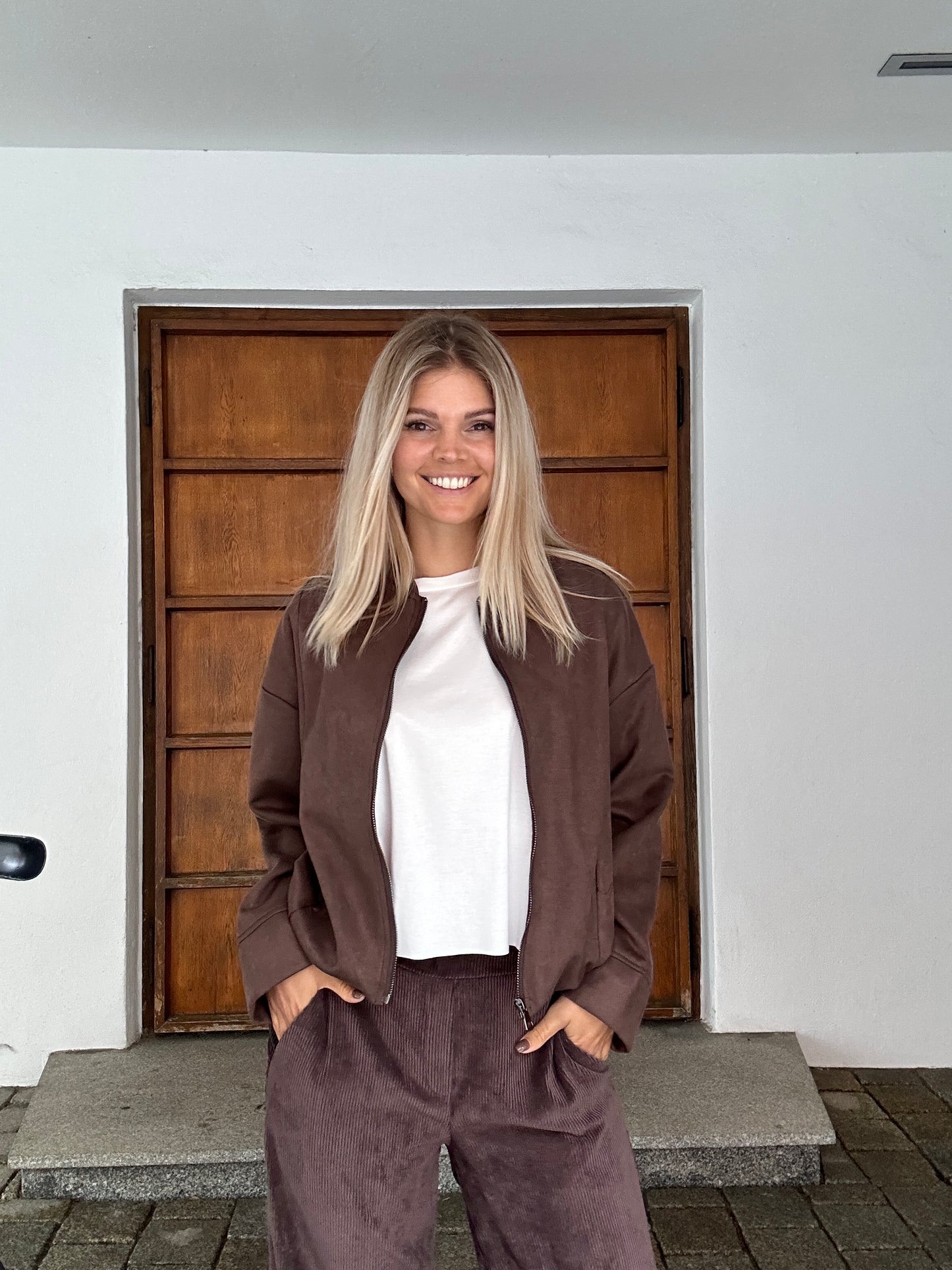 ballonjacke in schokobraun ( velourleder-optik )