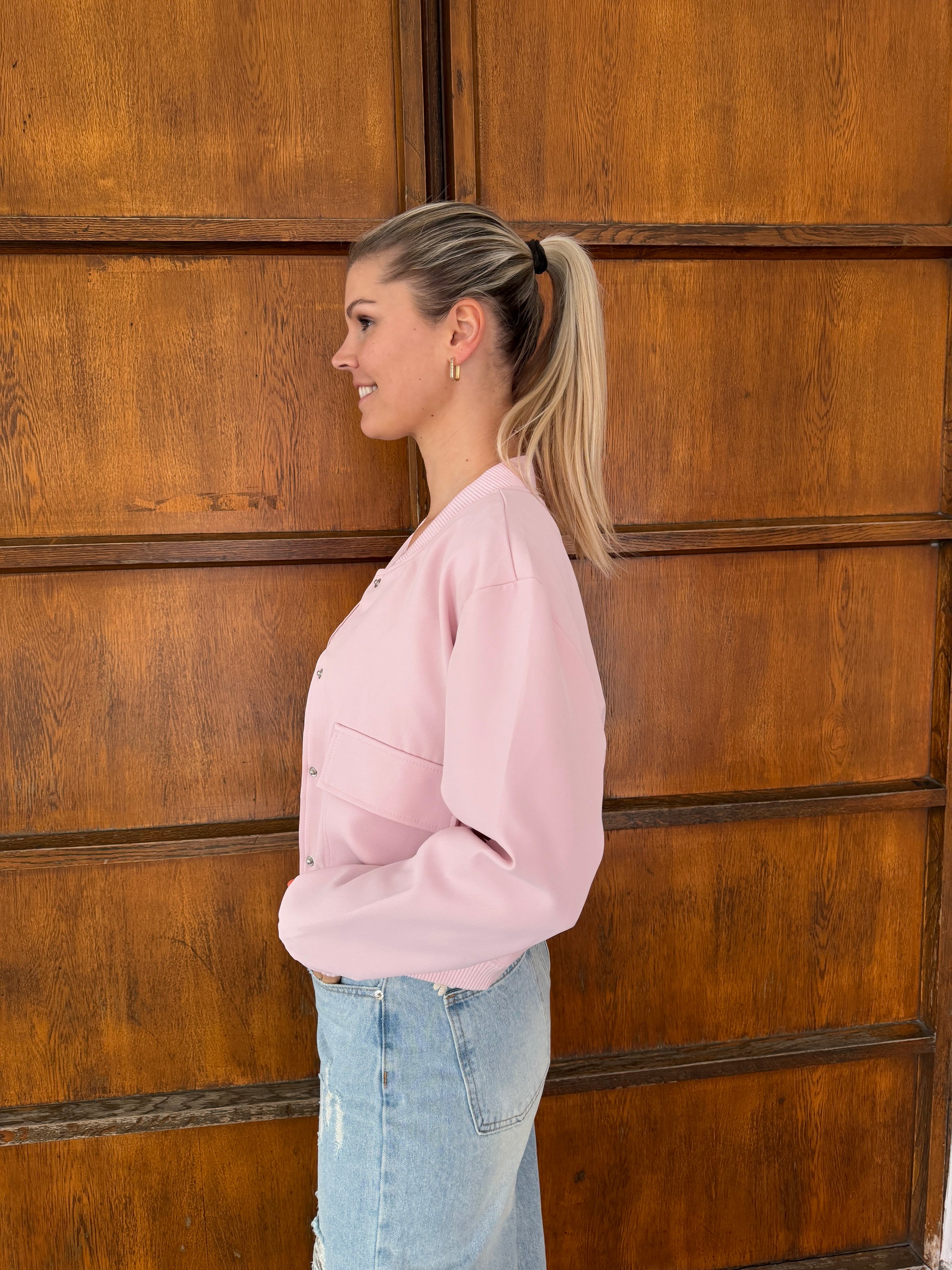 Jacke in Rosa mit großen Taschen vorne