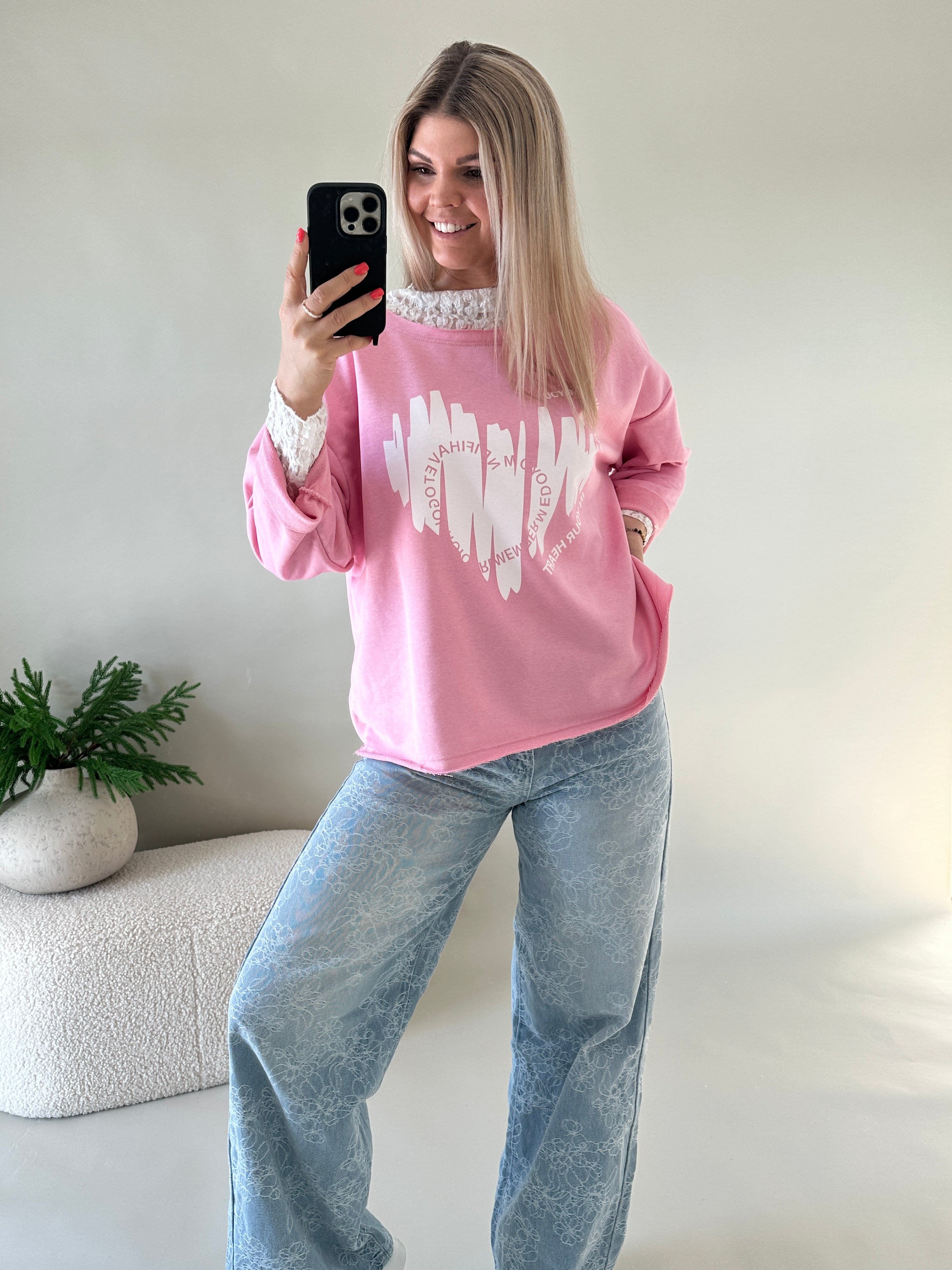 Sweatshirt in Rosa mit Weißen Aufdruck