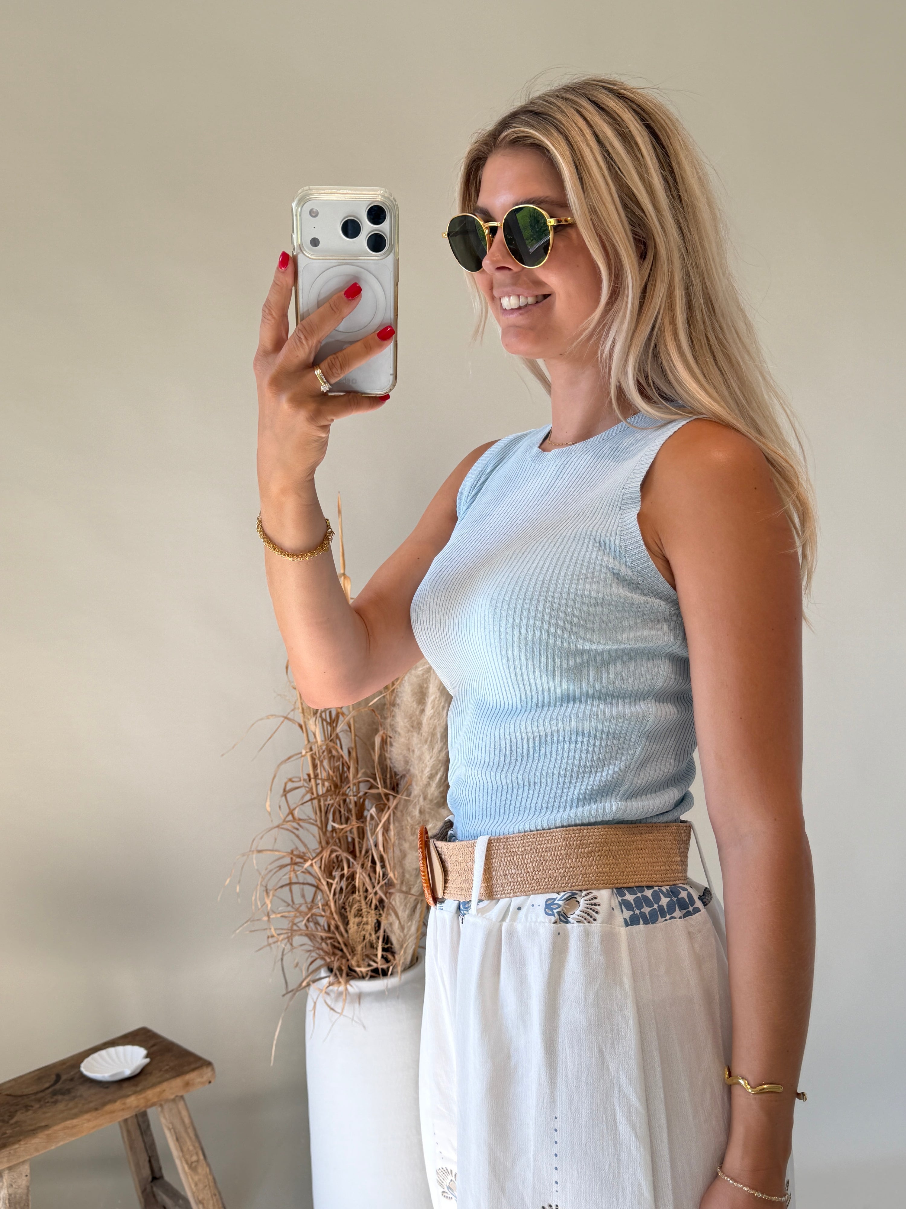Top in Hellblau ( Leichter Strick )