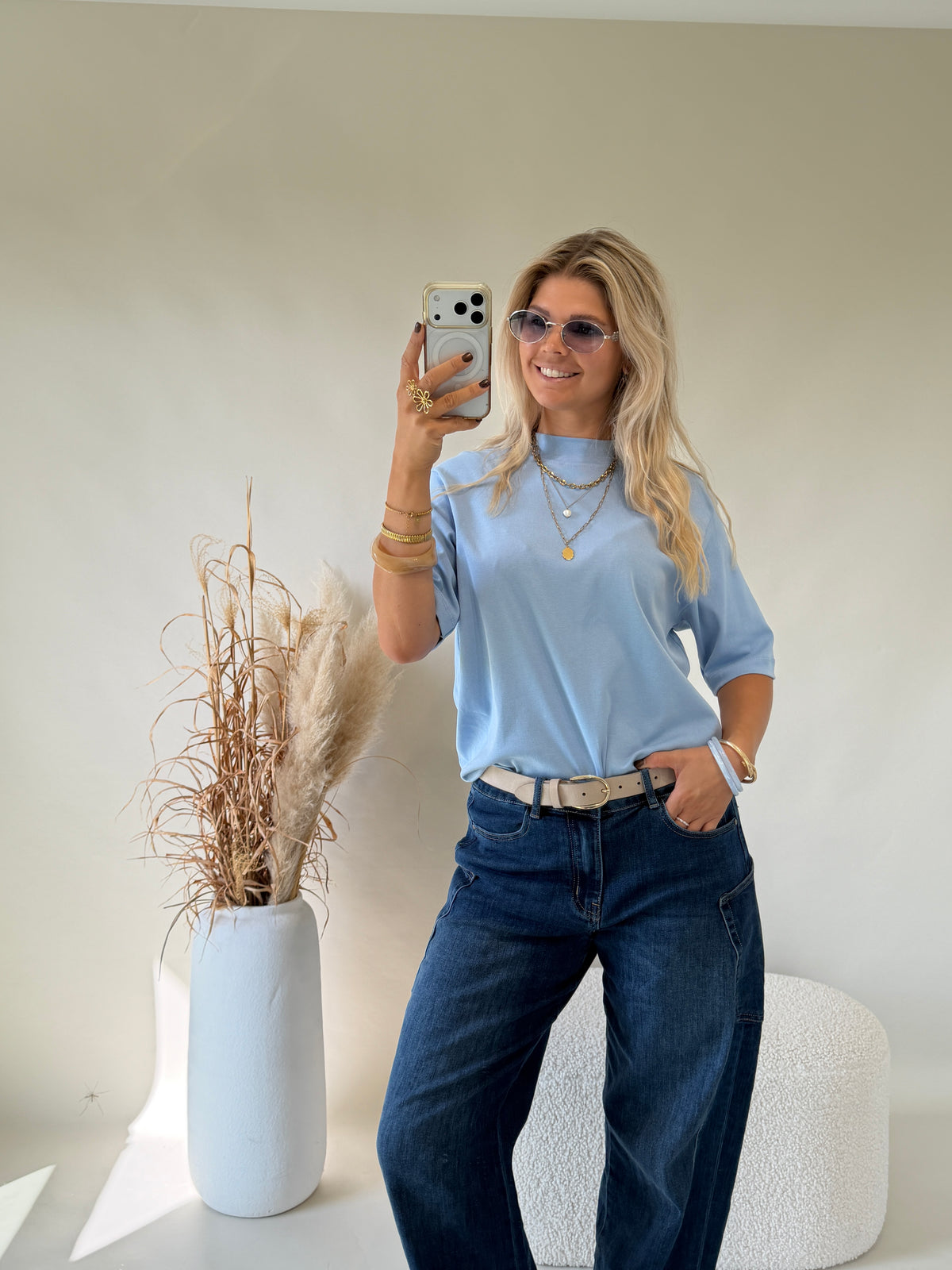 T - Shirt in Hellblau mit Stehkragen