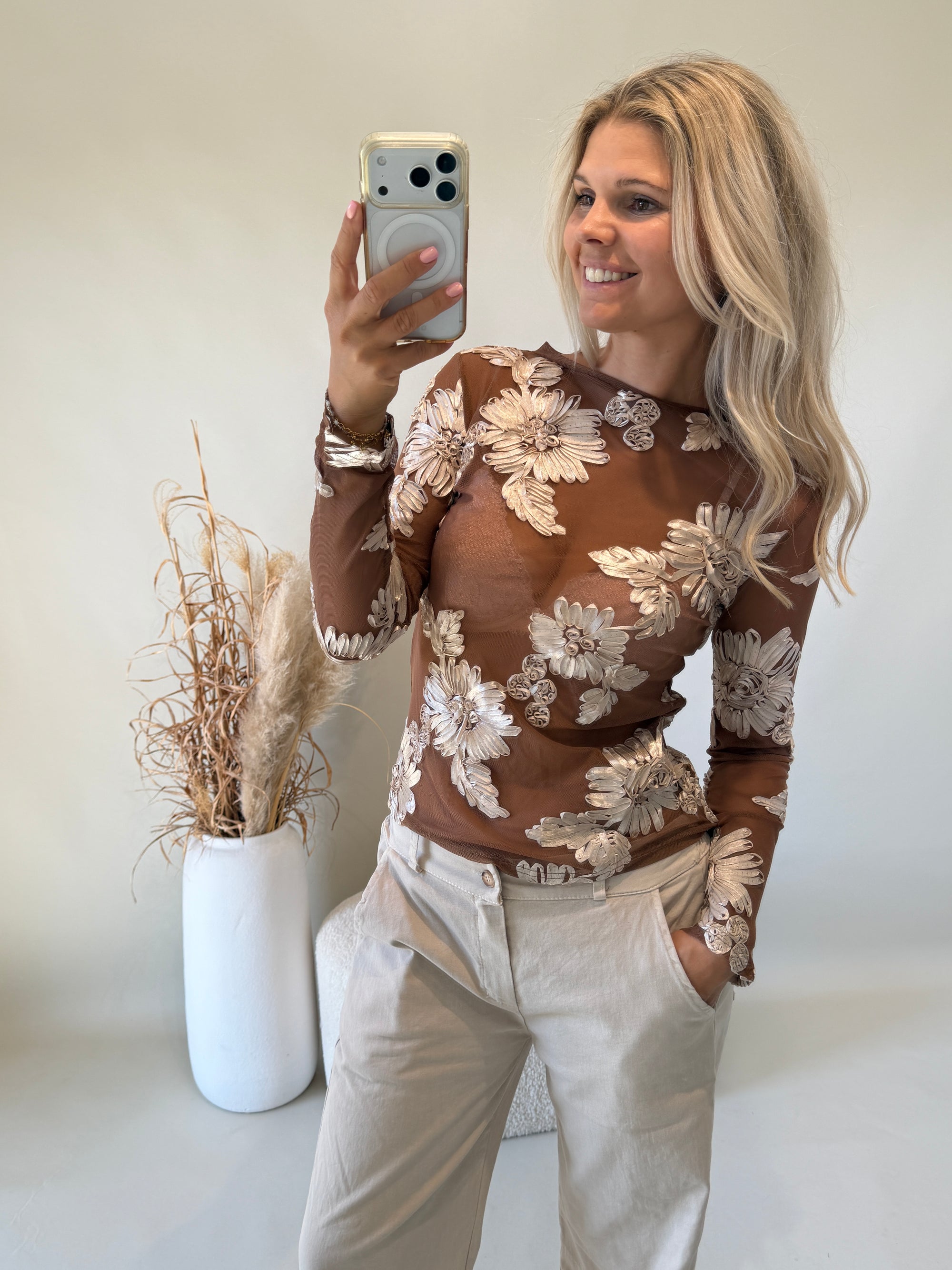 Shirt in Zimt mit Floral Muster