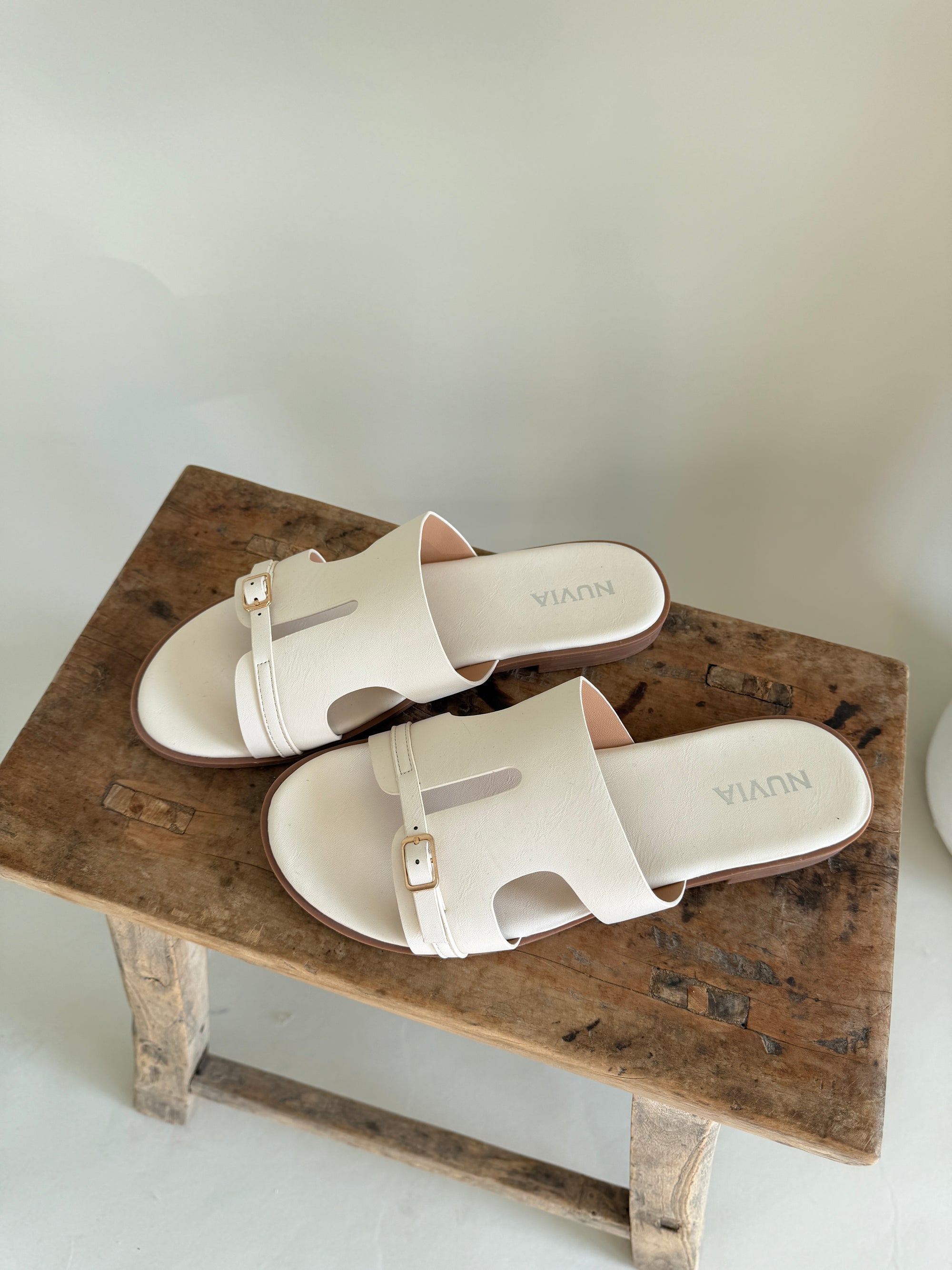 Pantolette in Hellbeige