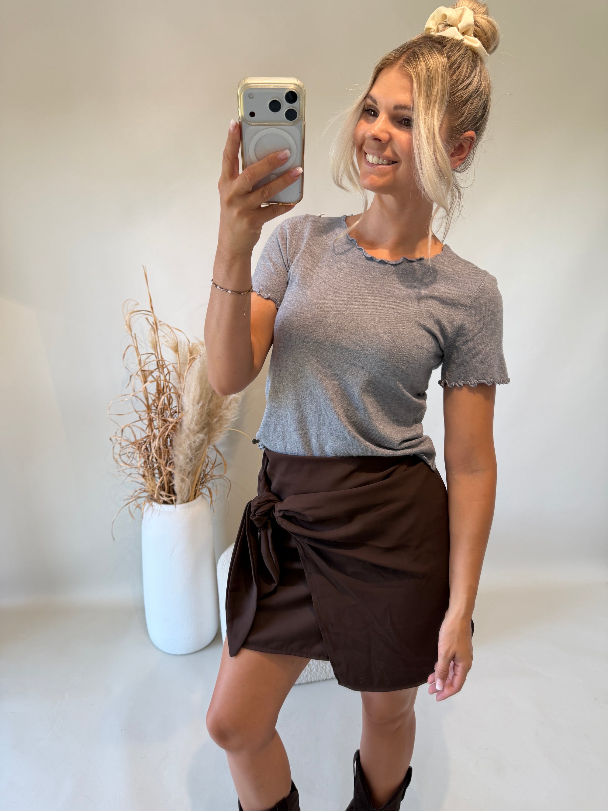 Pullover in Grau ( Kurzarm )