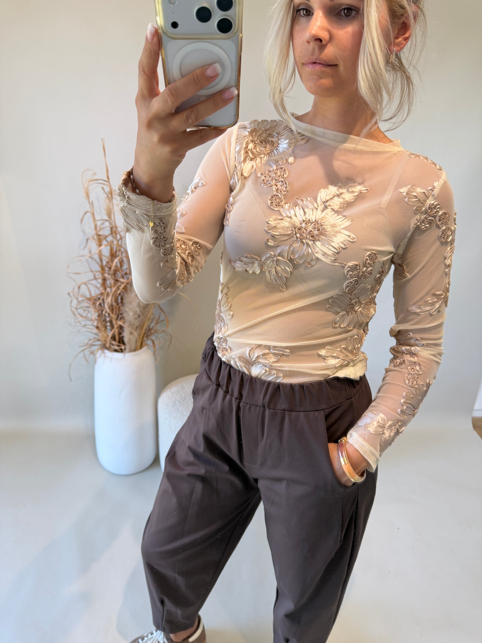 Shirt in Wollweiß mit Floral Muster