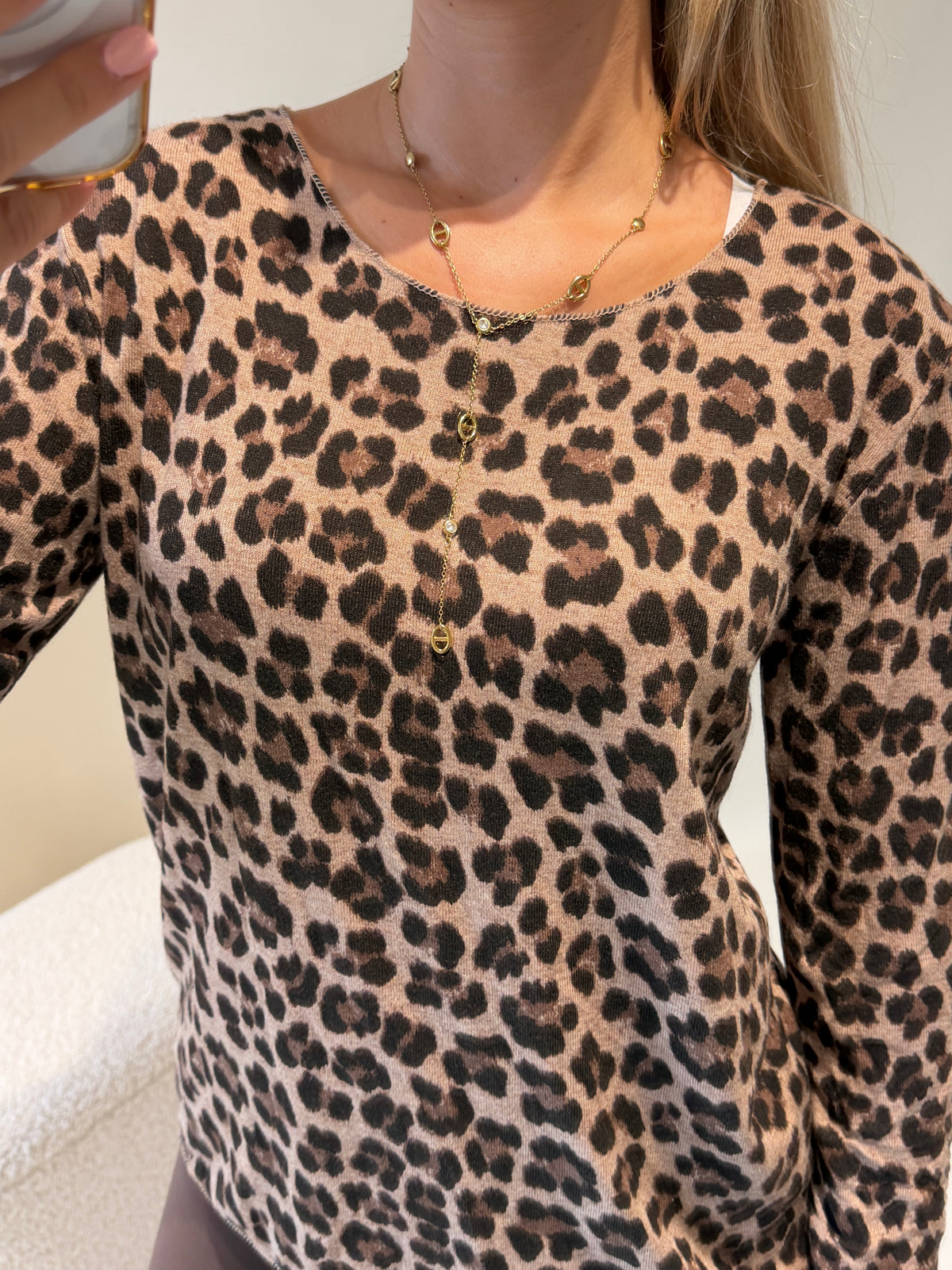 Shirt mit Leomuster in Zimt / Schokobraun