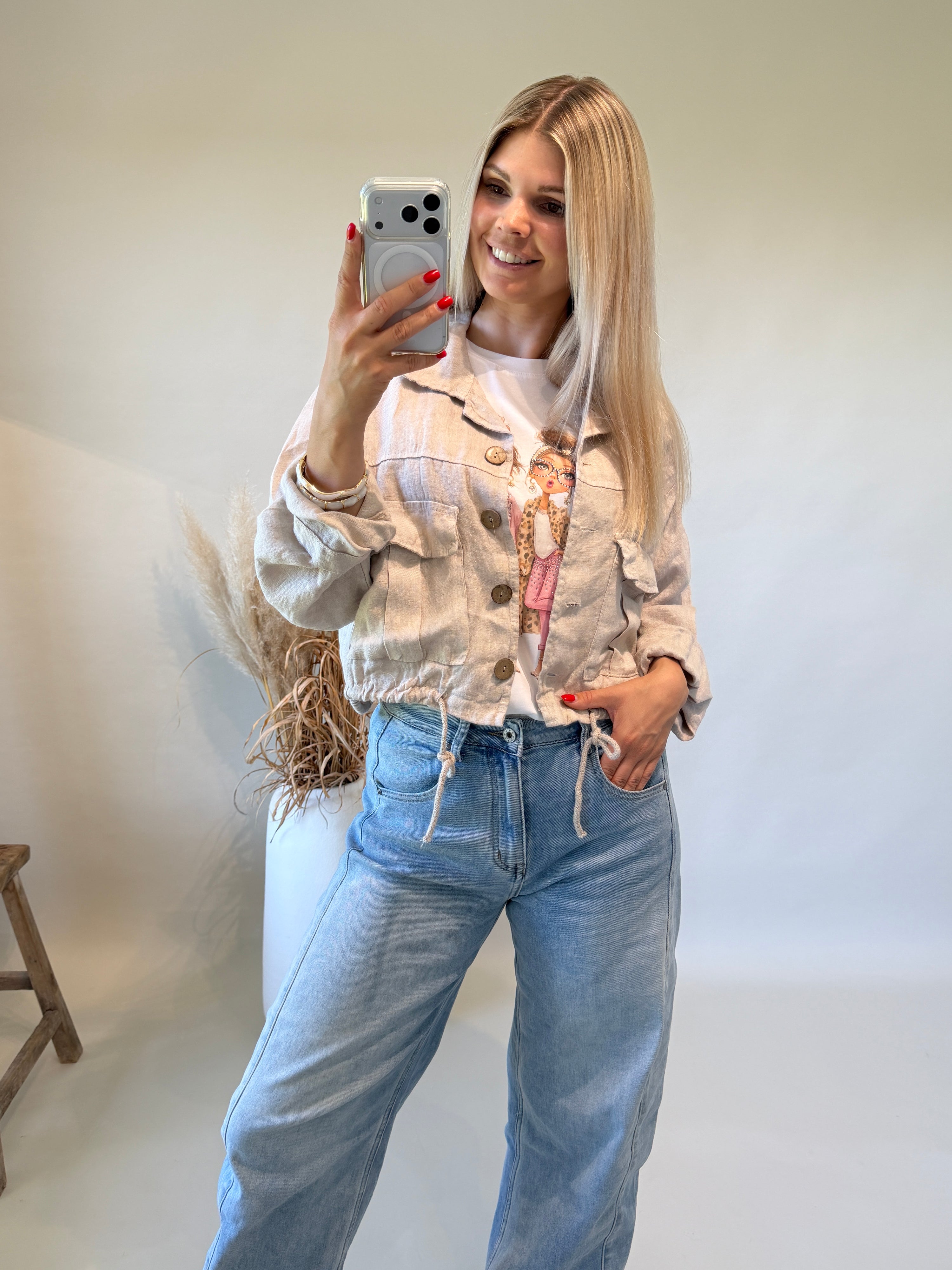T-Shirt in Weiß mit Rosa Aufdruck