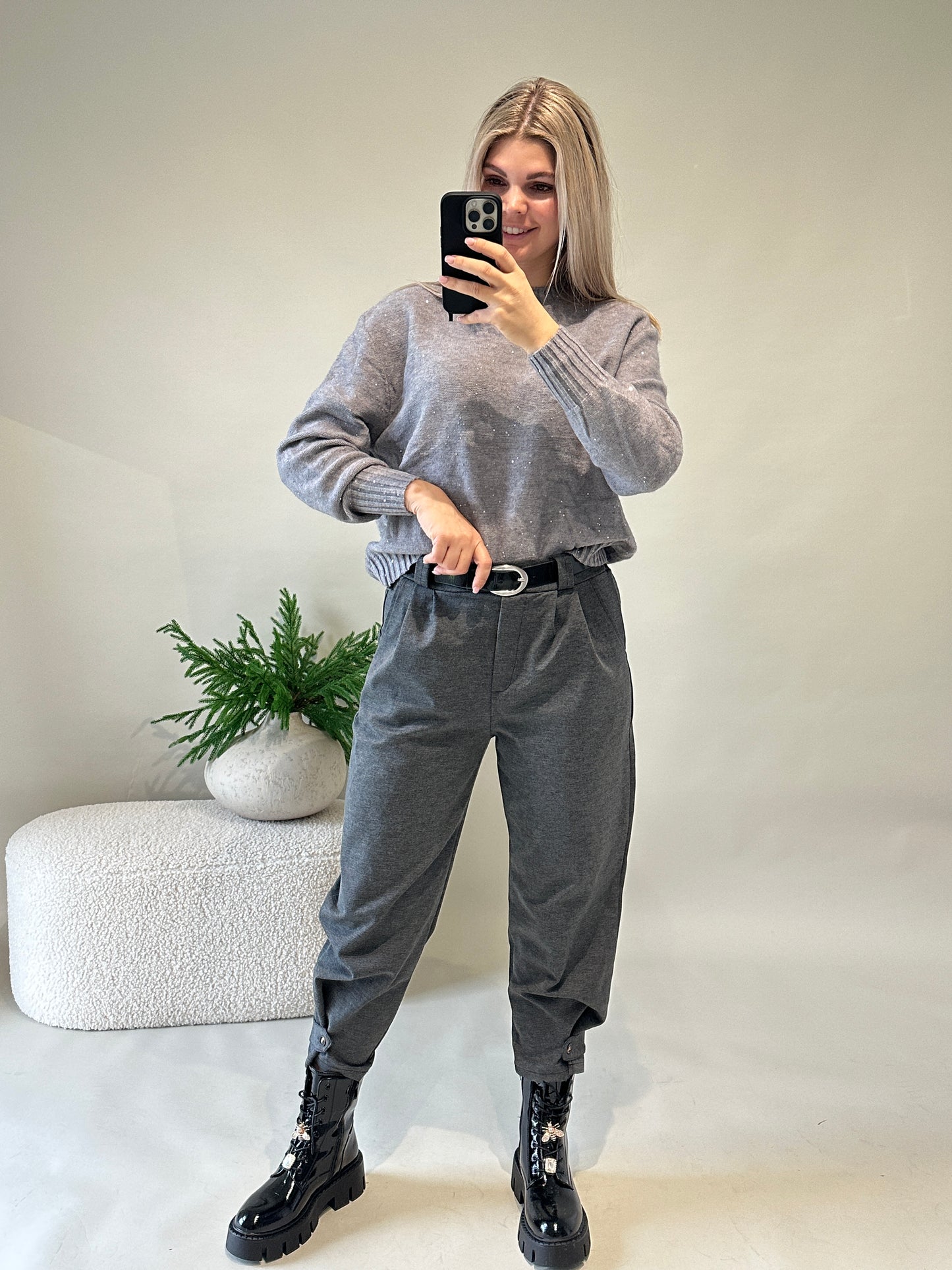 pullover in grau mit glitzer