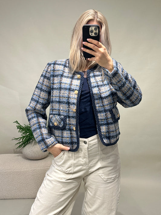 Jacke in Blau/Wollweiß/Schokobraun (Boucle) kariert mit Goldenen Knöpfen