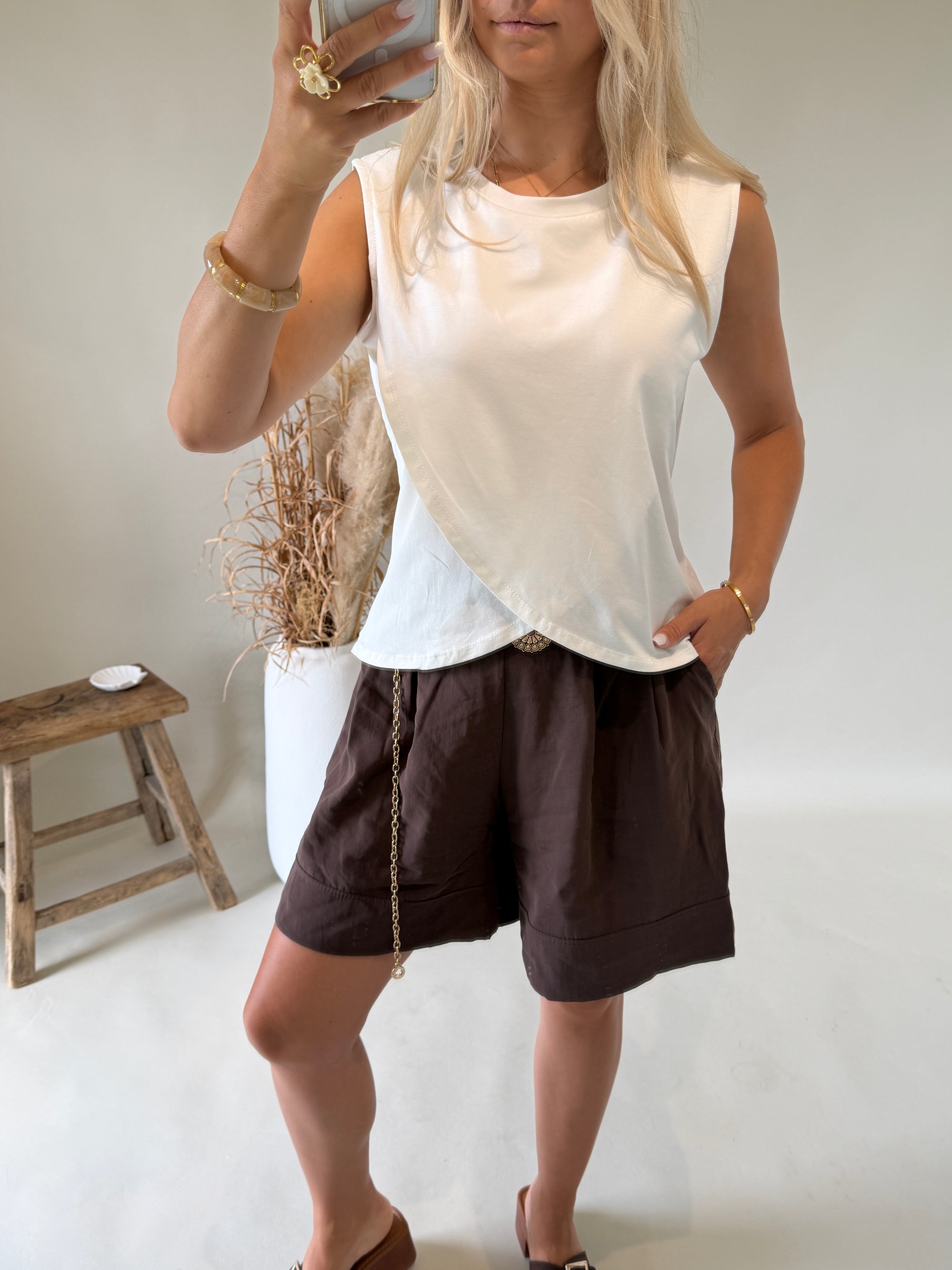 Top in Creme im Wickelstil