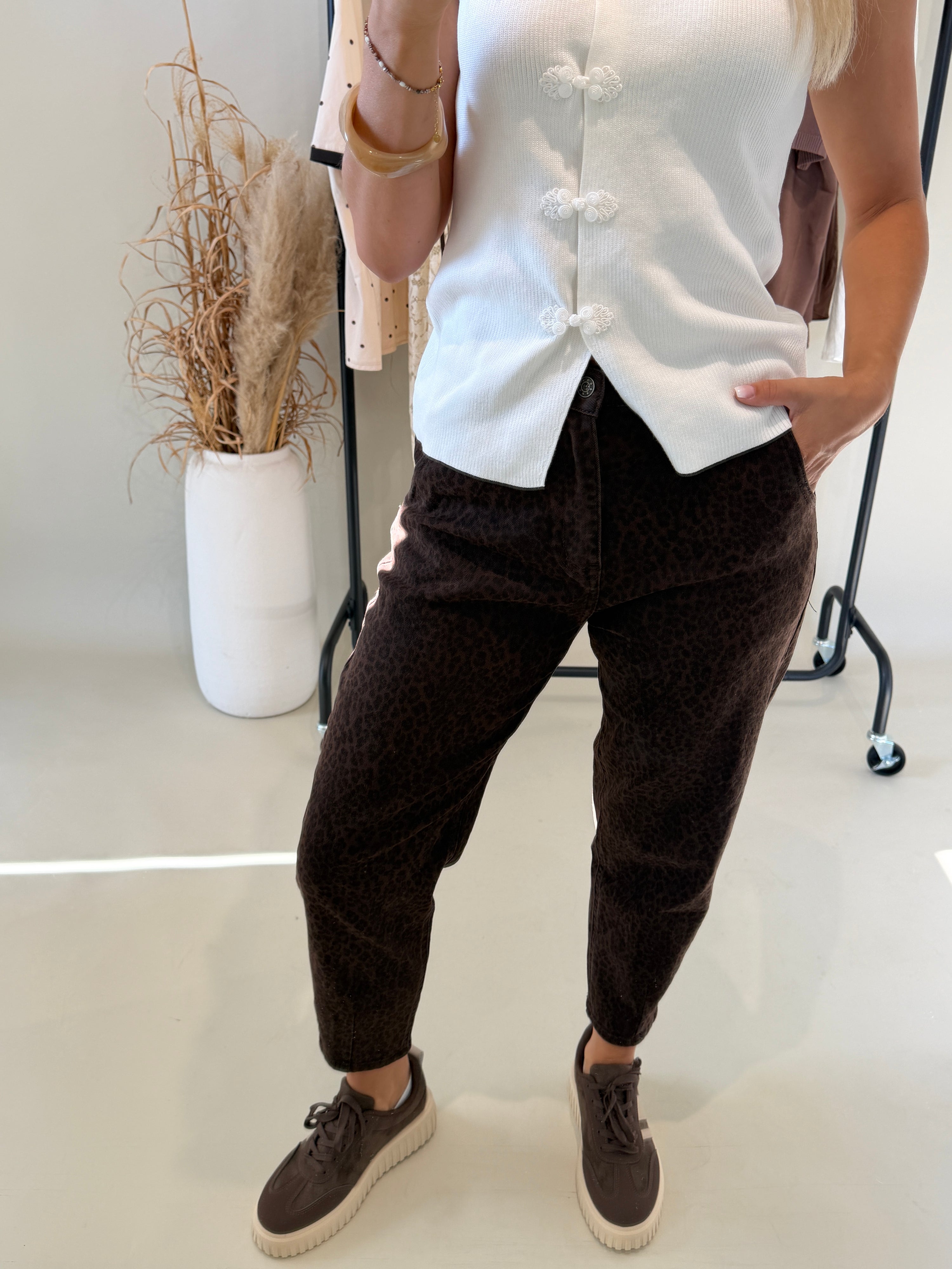 Jeans Mom-Fit in Leo