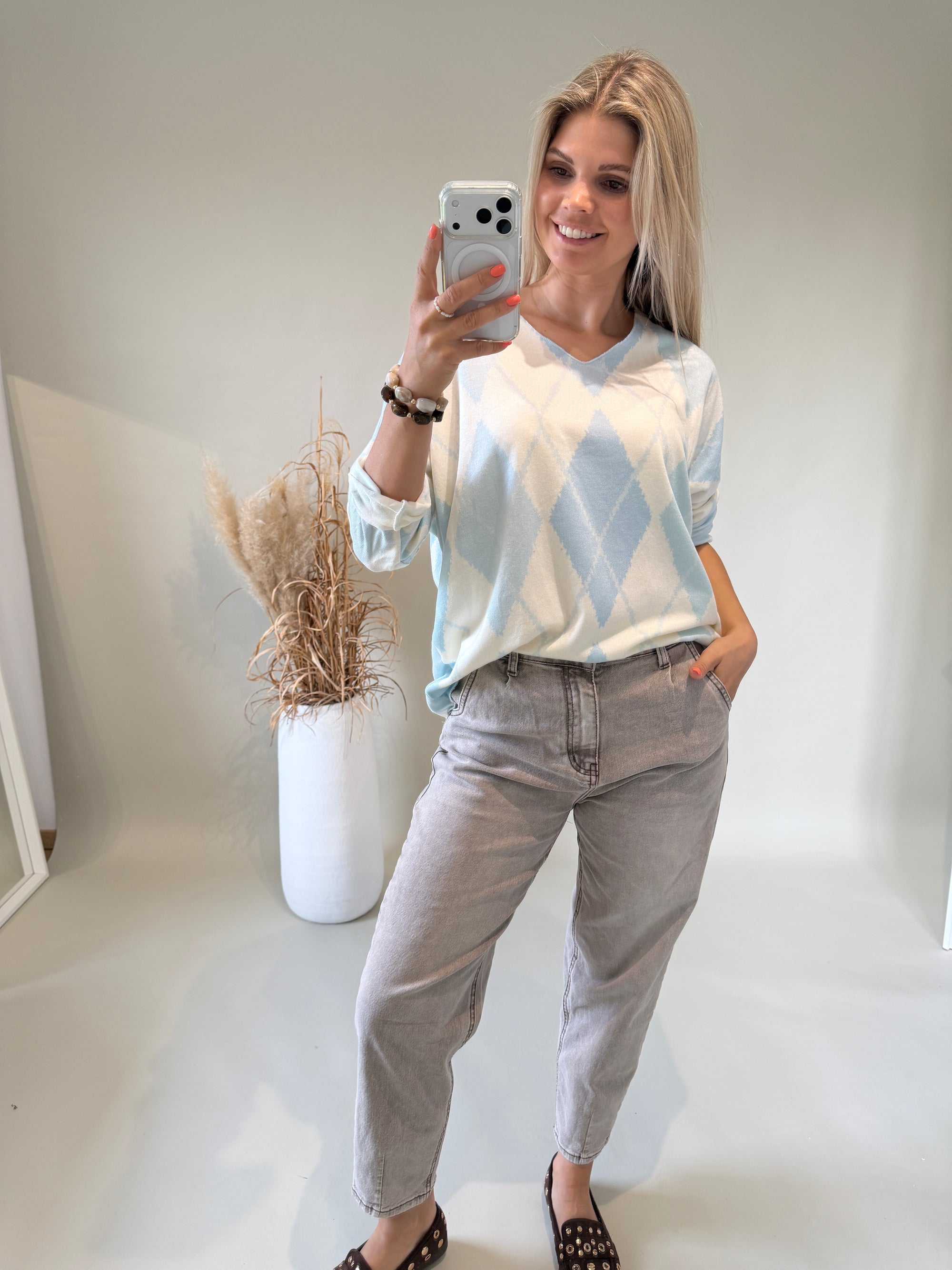 Shirt in Hellblau mit Rautenmuster