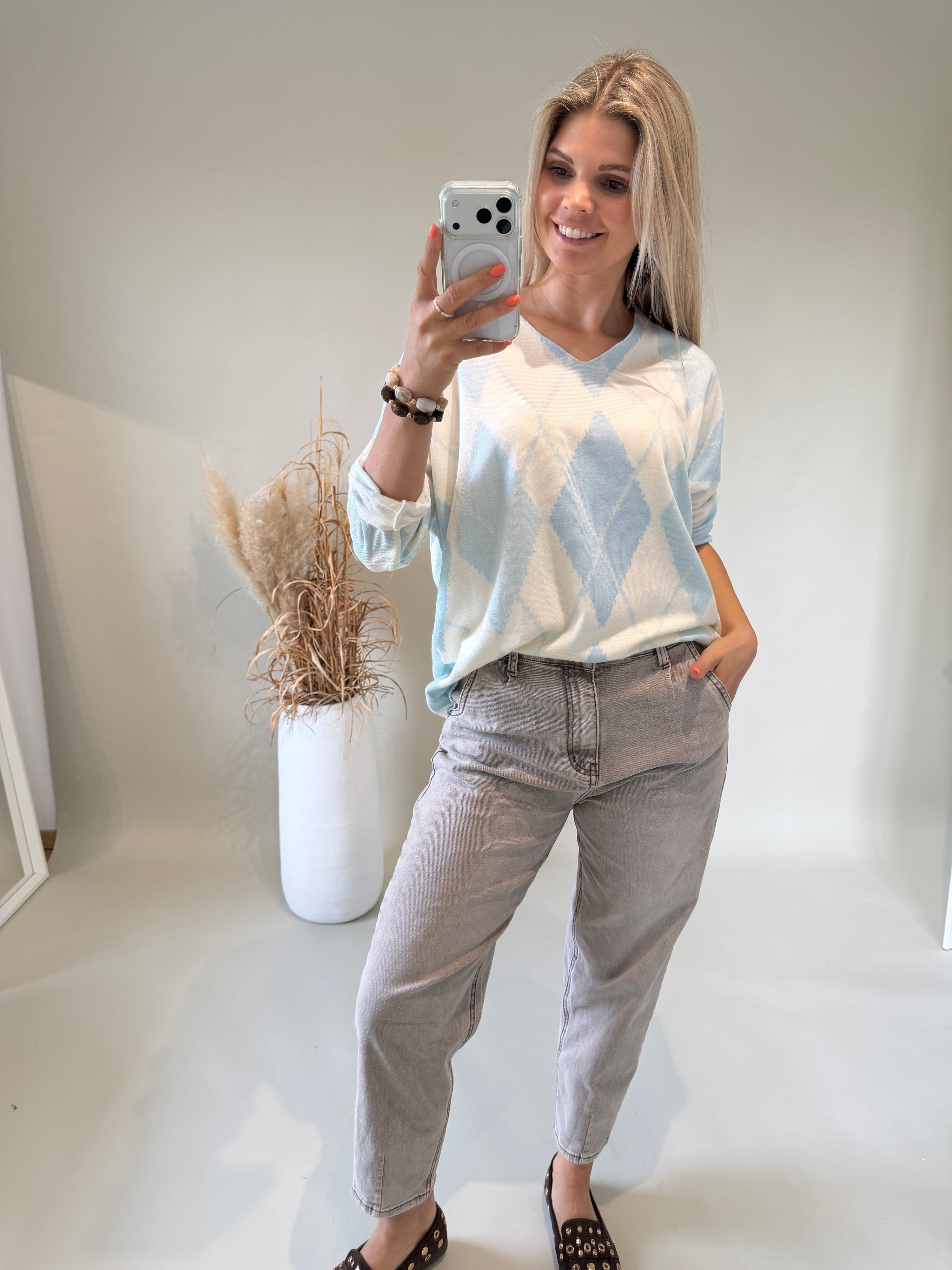 Shirt in Hellblau mit Rautenmuster