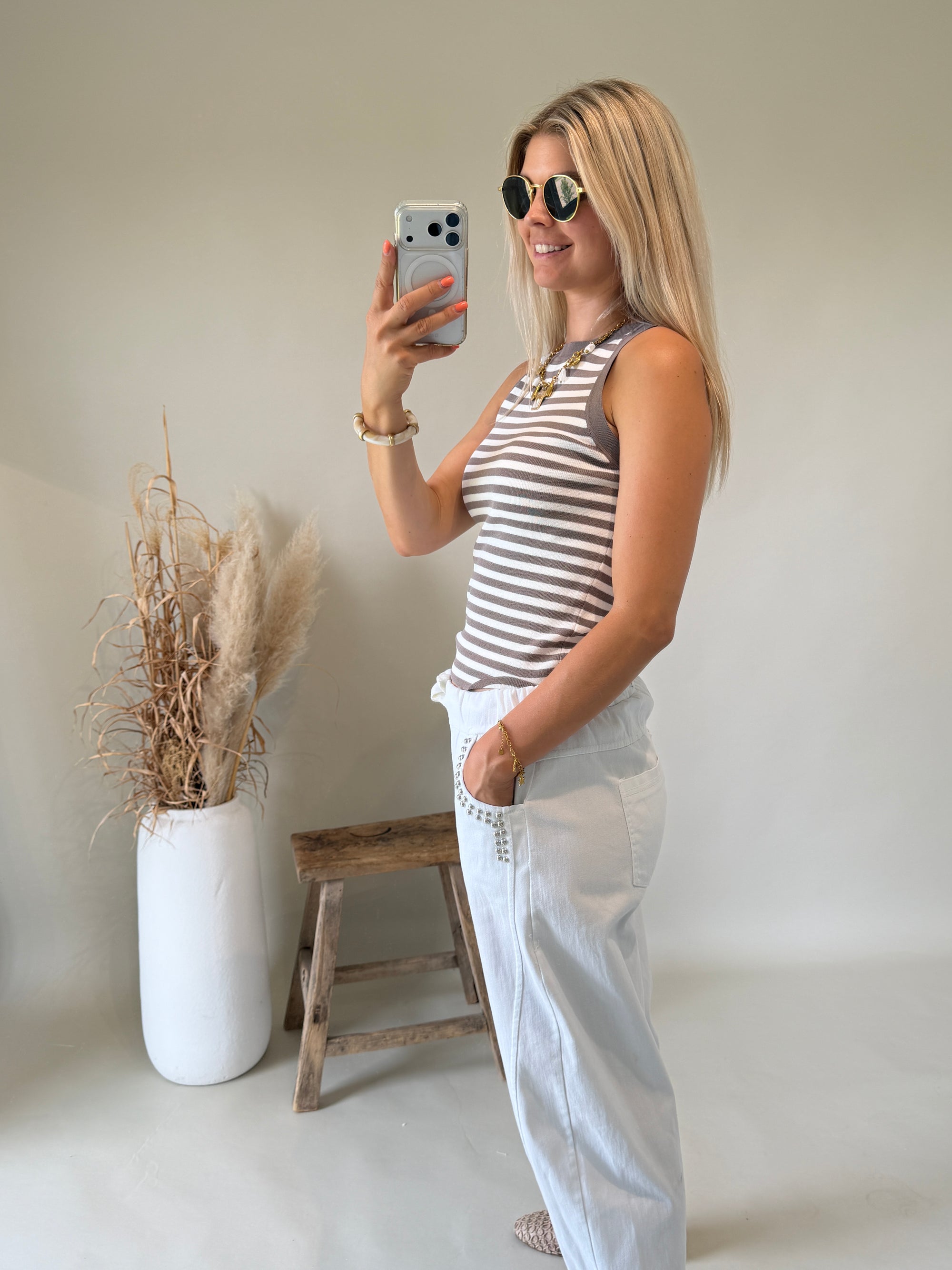 Top in Taupe / Weiß gestreift