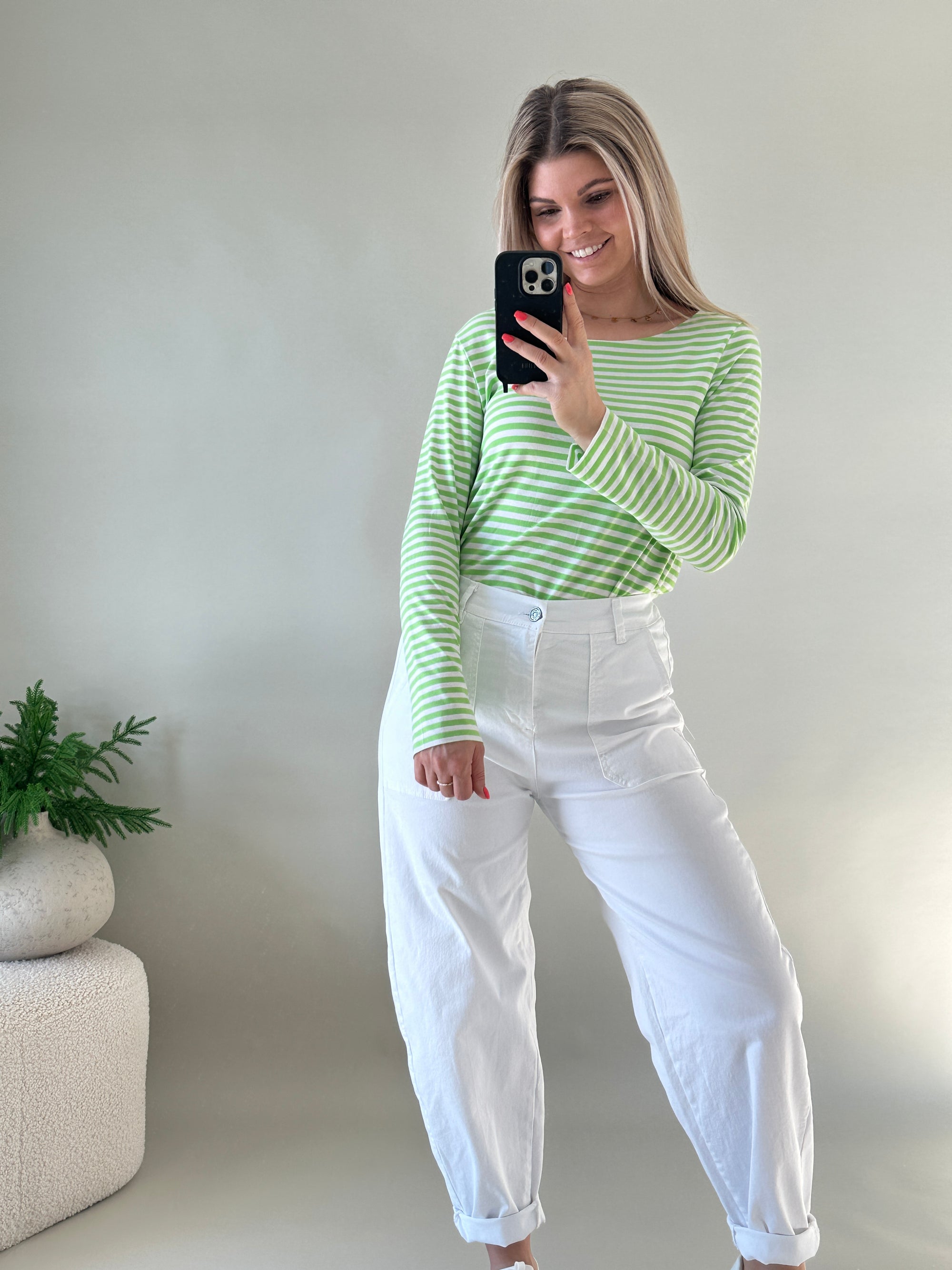 Shirt in Grün/Weiß gestreift