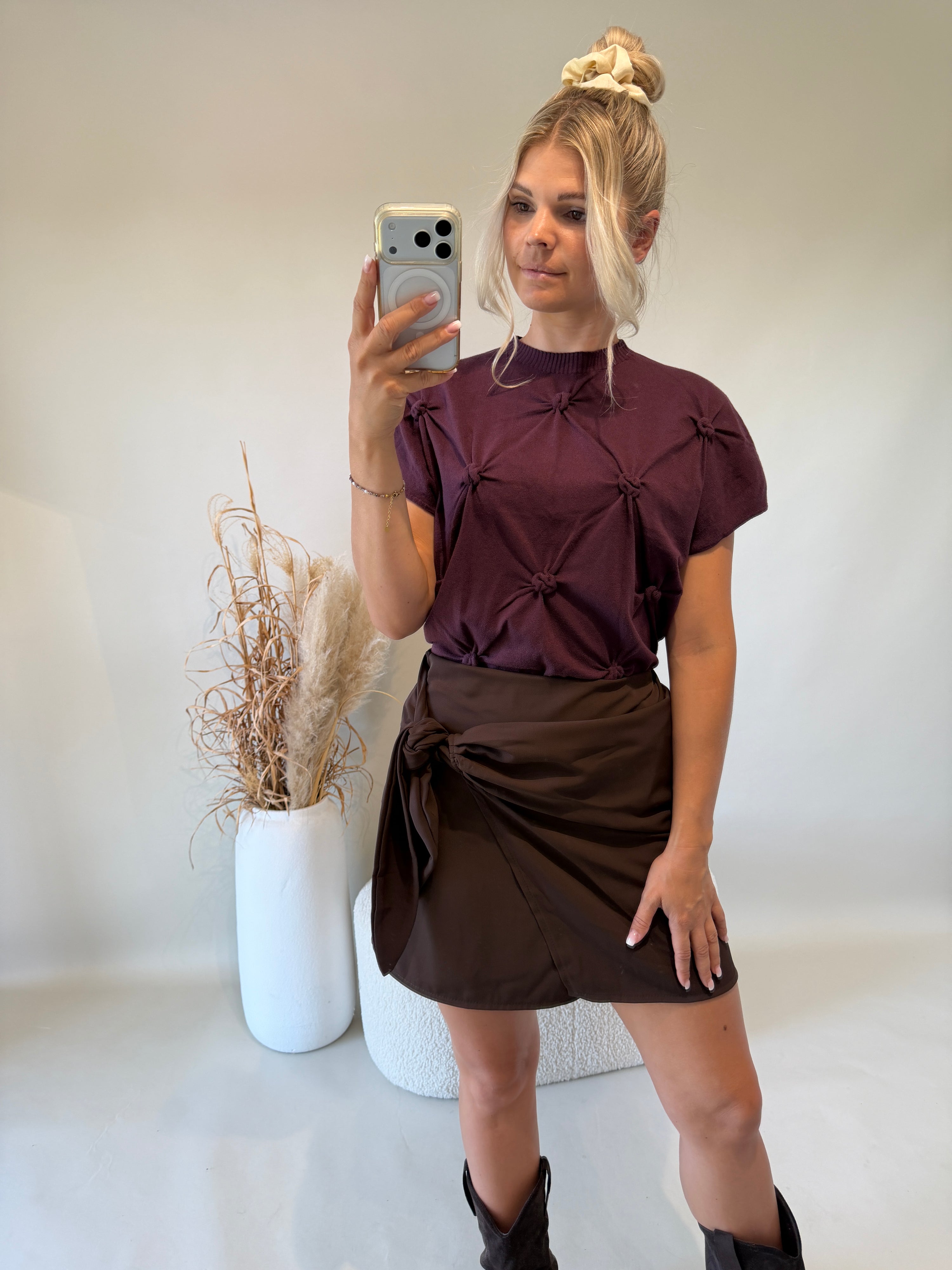 Pullover in Burgundy ( Kurzarm )  vorne mit Muster