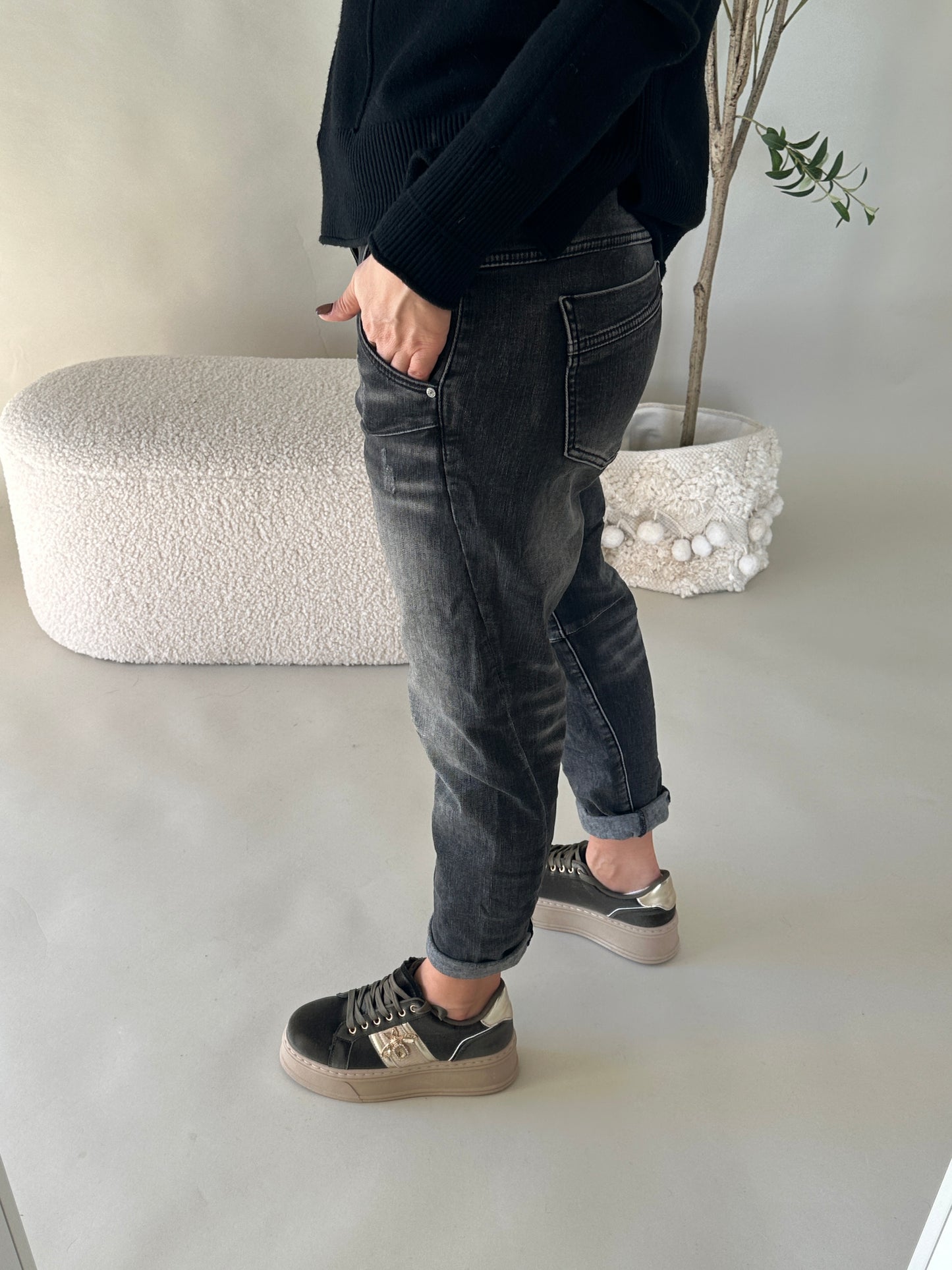 jeans in schwarz s. woman