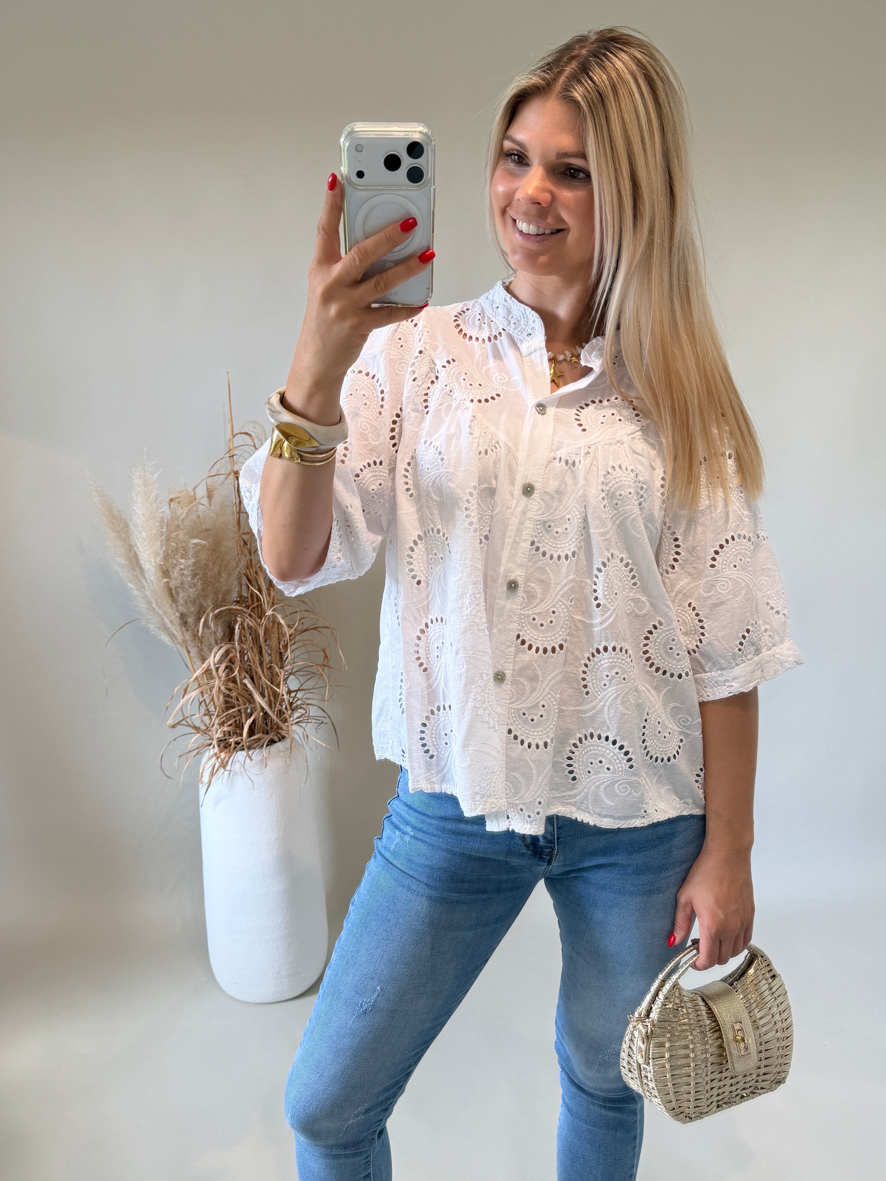 Bluse in Weiß aus Bohospitze ( Kurzarm )