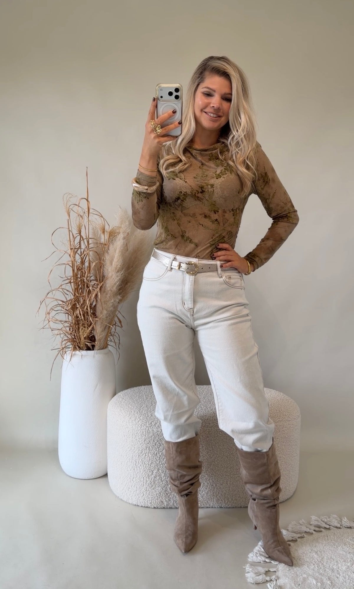 Shirt in Olivgrün mit Muster ( Transparent )