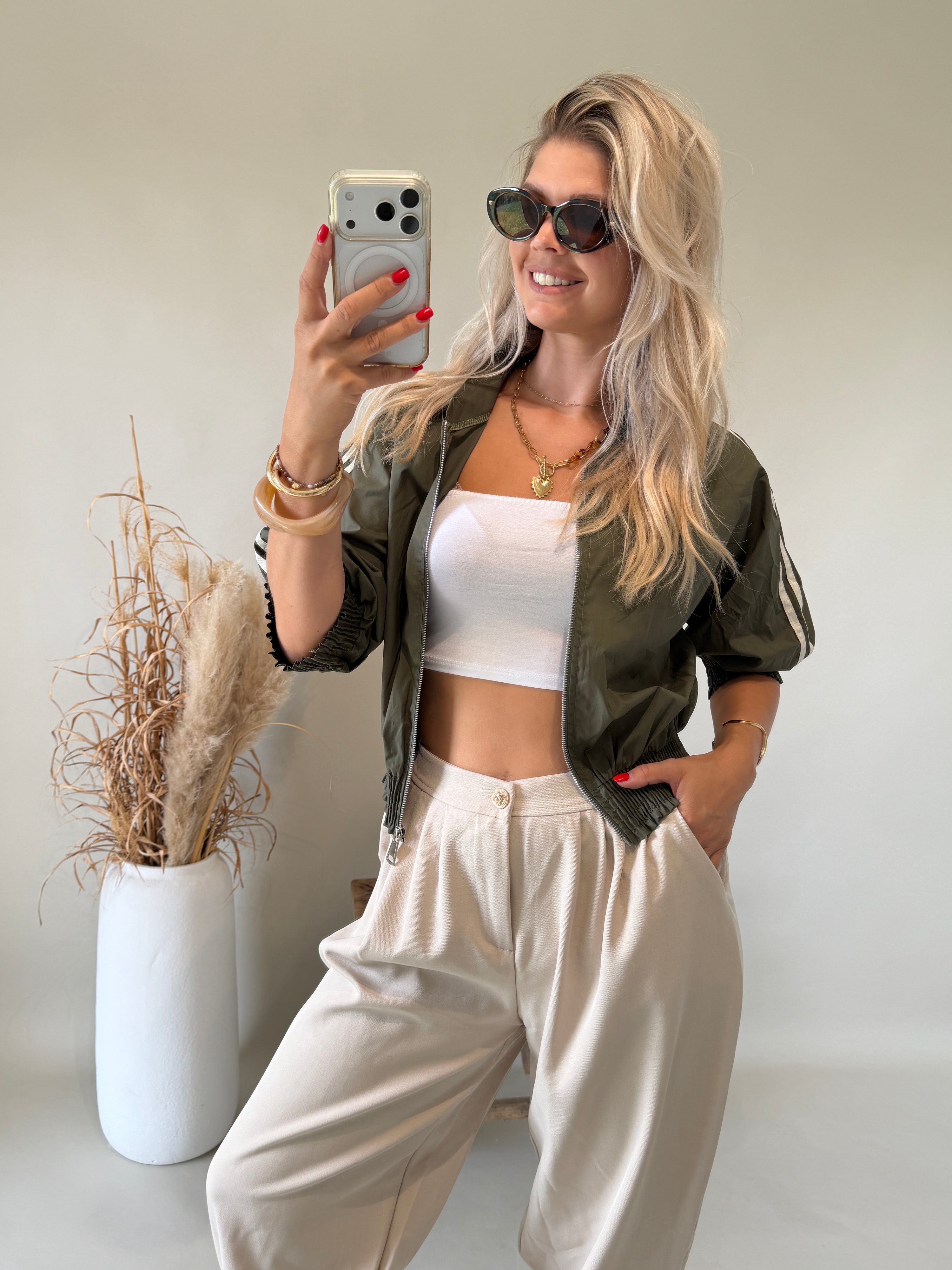 Jacke in Olivgrün 3/4 Arm