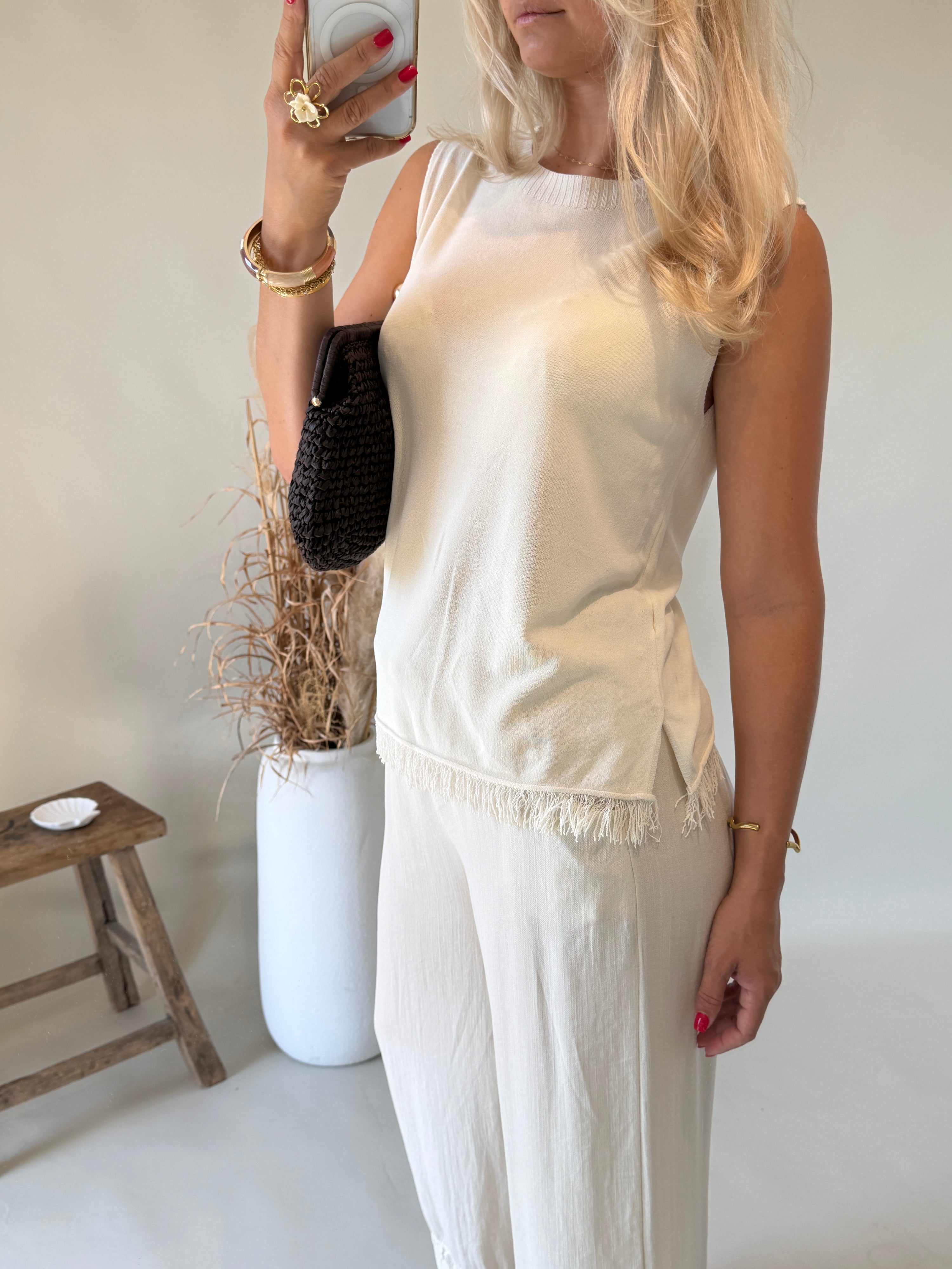 Top in Beige leichter Strick ( Mit Fransen )