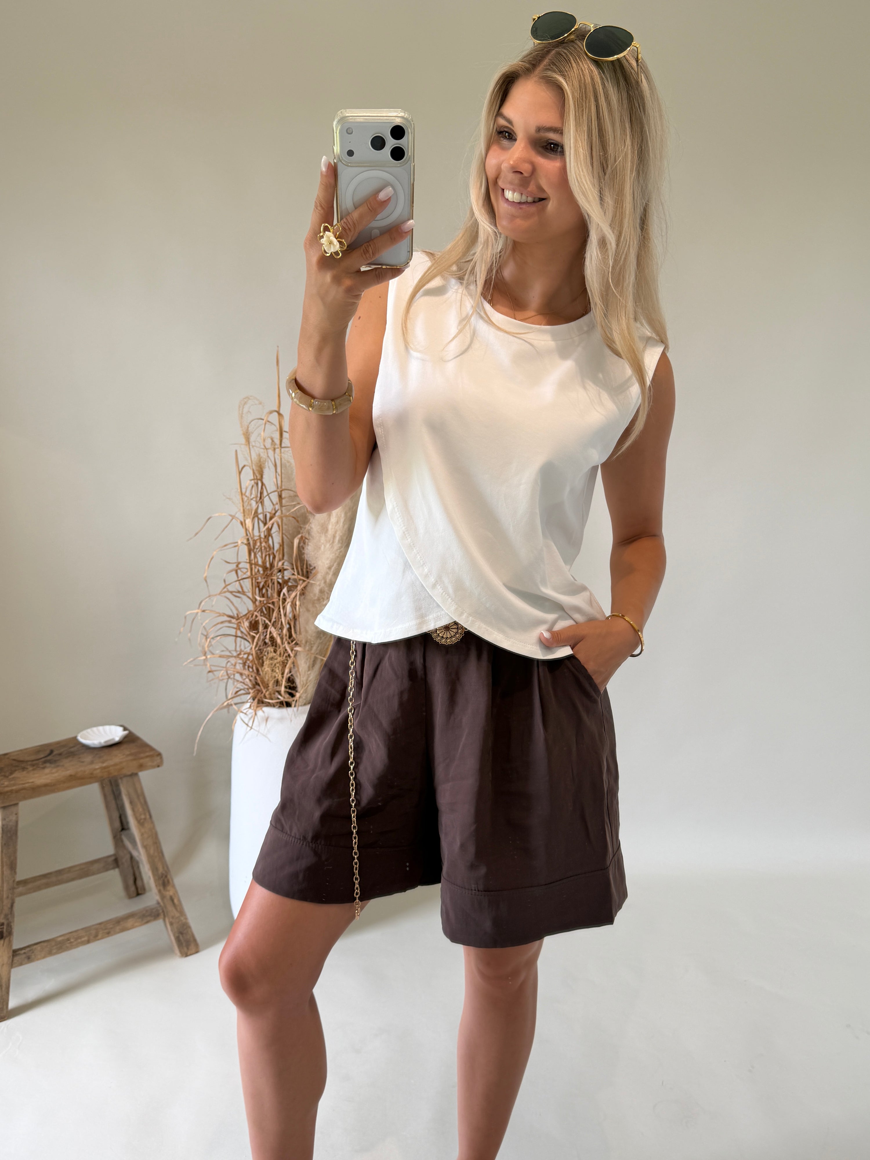 Top in Creme im Wickelstil