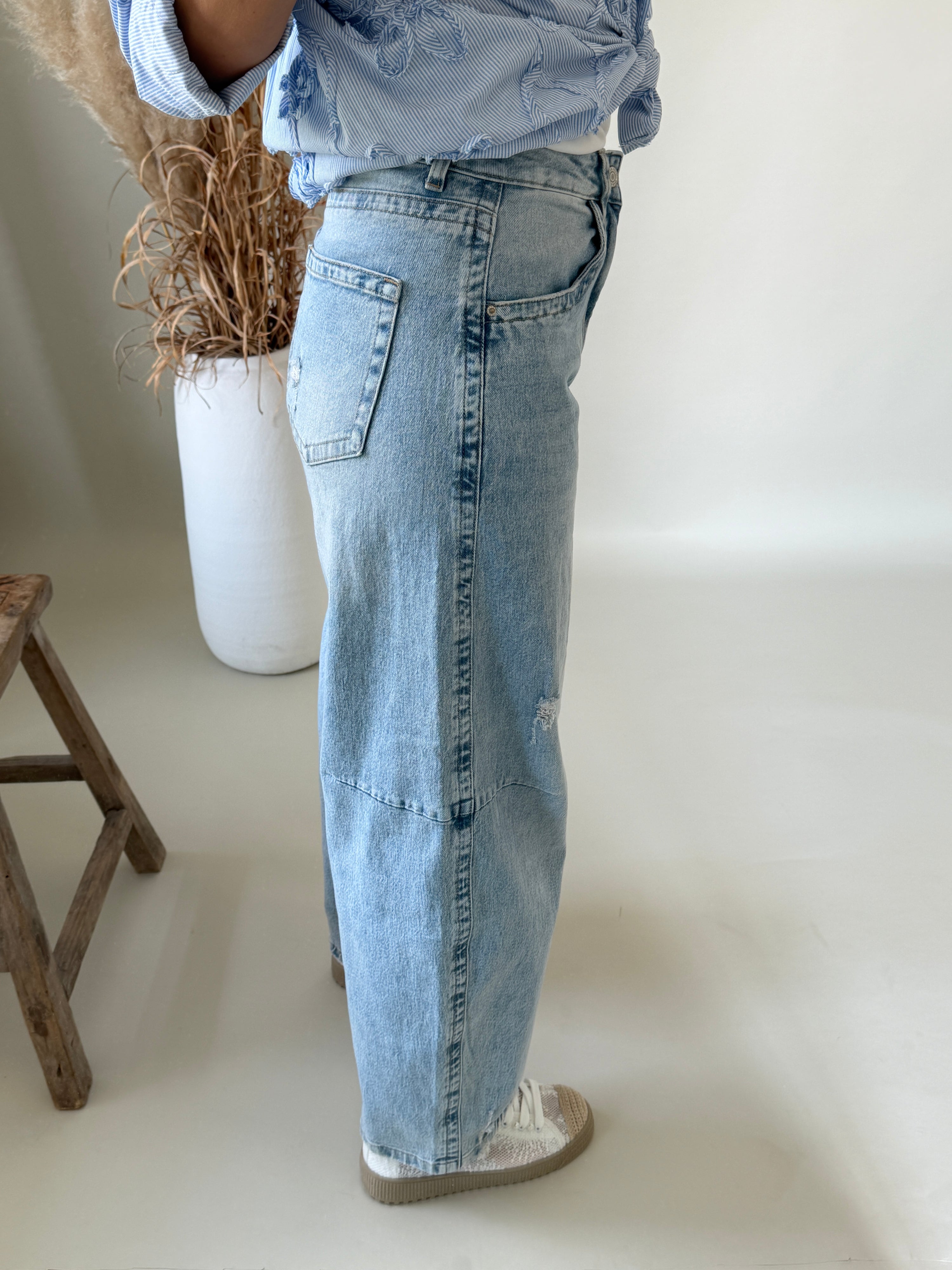 Jeans ( Ballon) mit Naht am Knie
