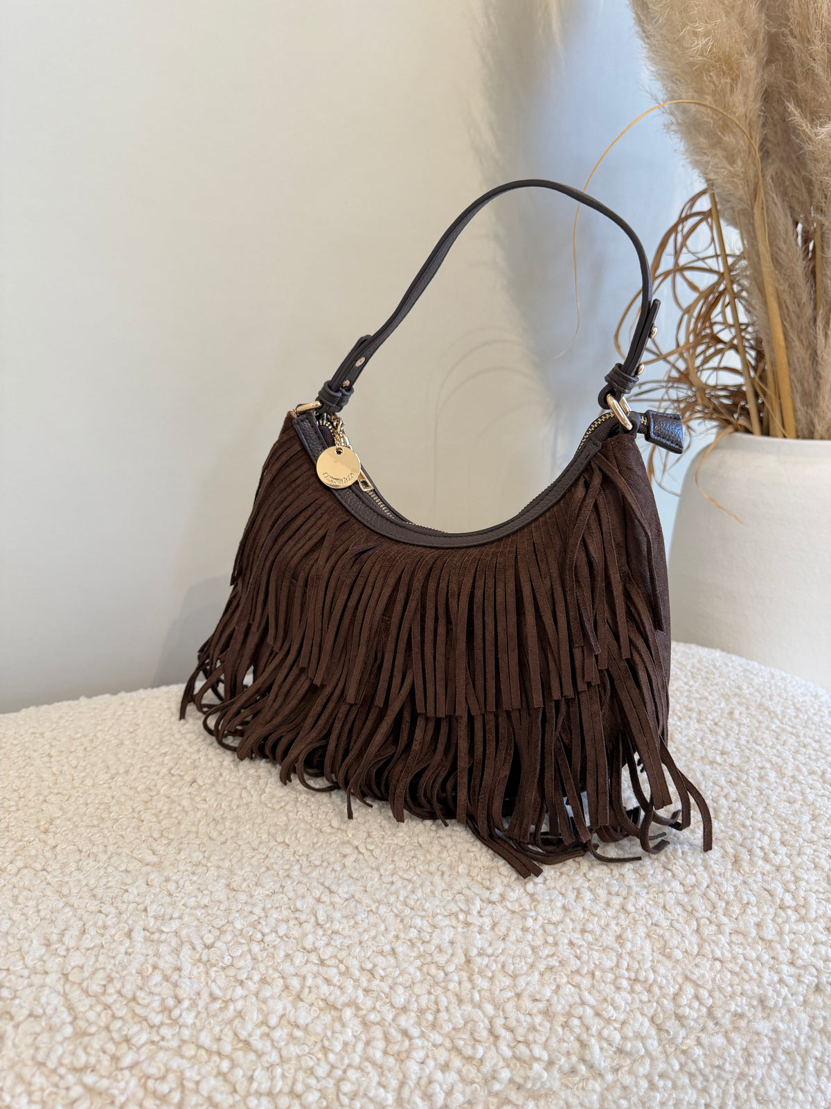 Tasche in dunkelbraun mit Franzen