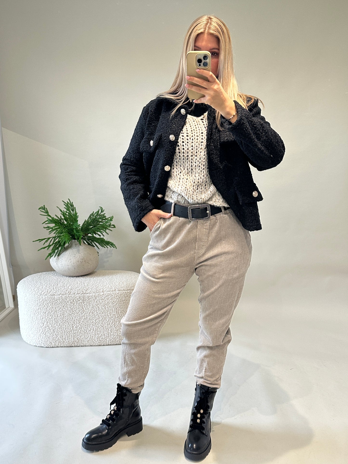 hose in sand mit gürtel ( cord )