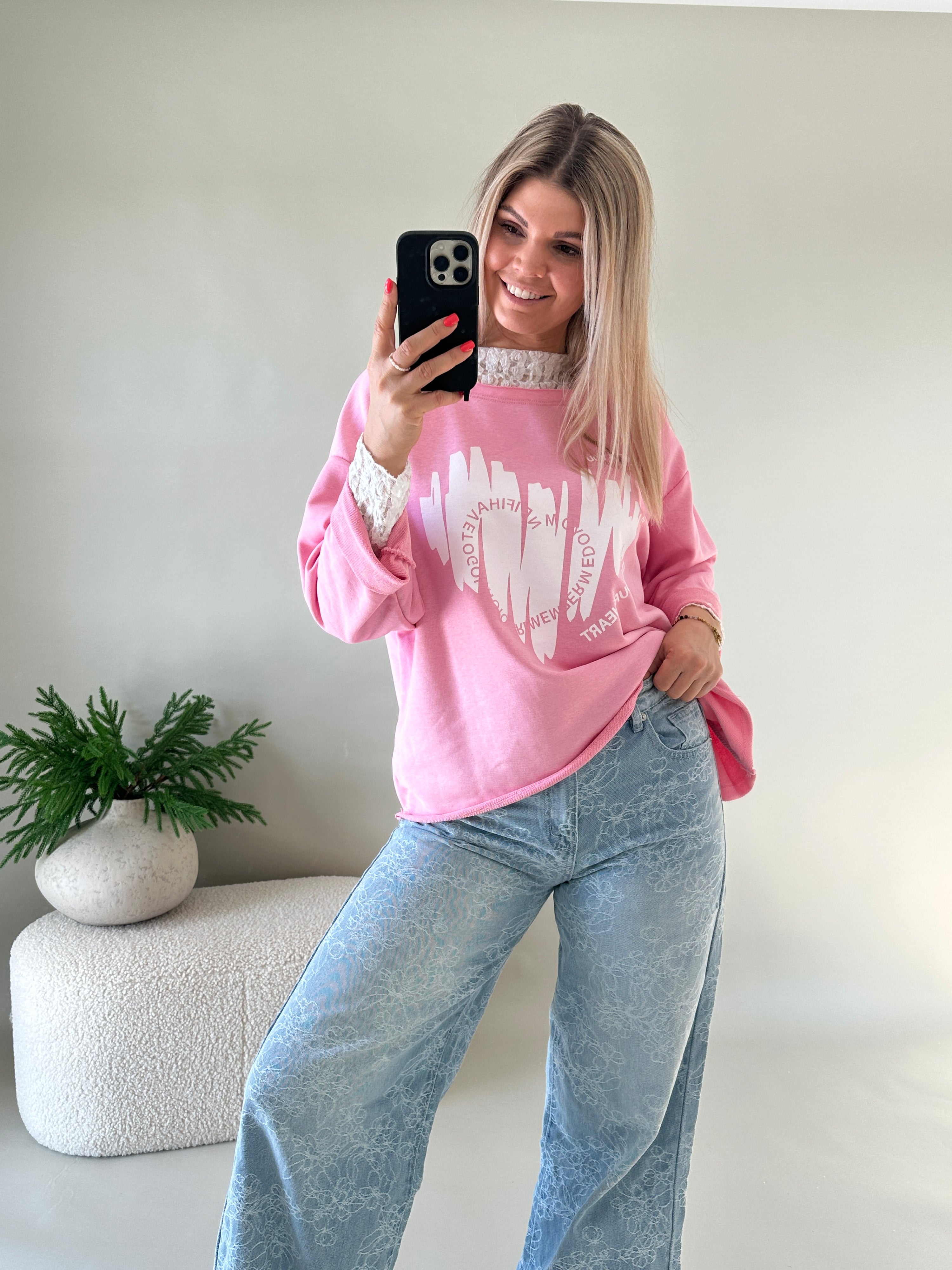Sweatshirt in Rosa mit Weißen Aufdruck