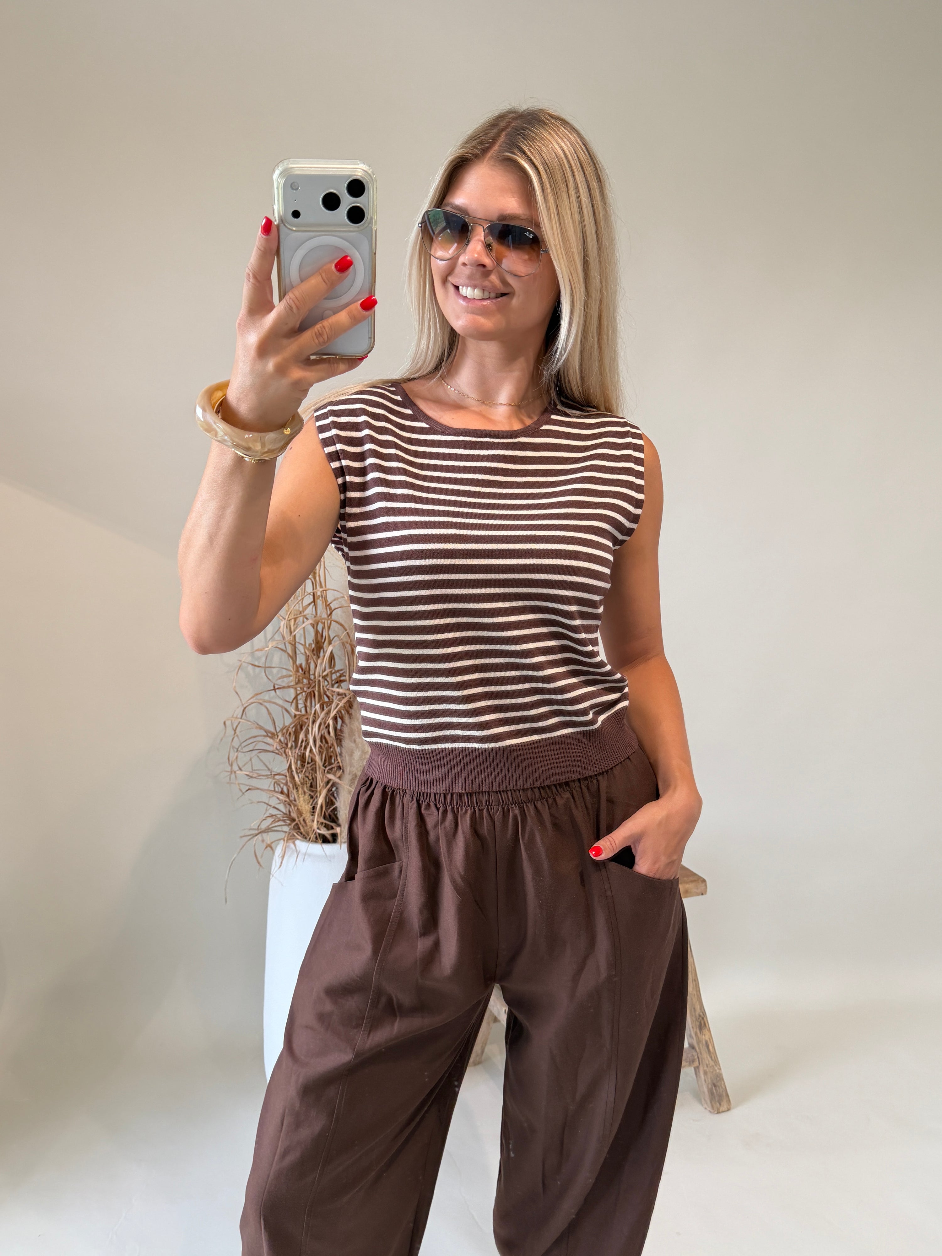 Pullover in Schokobraun / Beige gestreift ( Ärmellos )