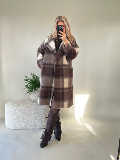 Mantel in Schokobraun/Wollweiß (Karo)