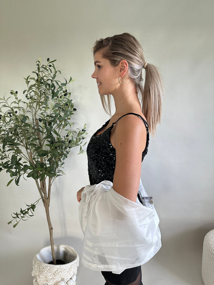 Top in Schwarz mit Glitzer- Pailletten