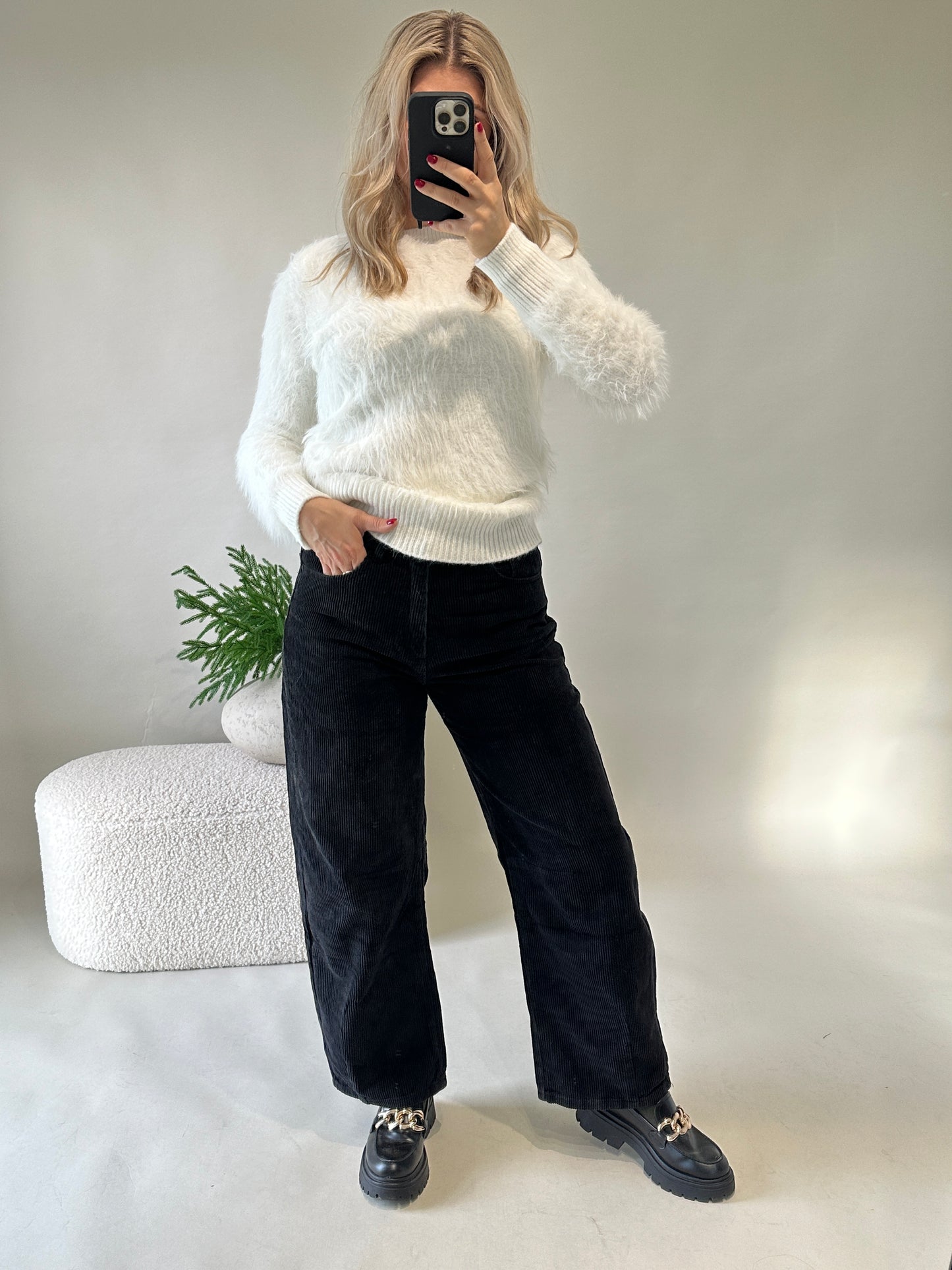 hose in schwarz (ballonhose cord)