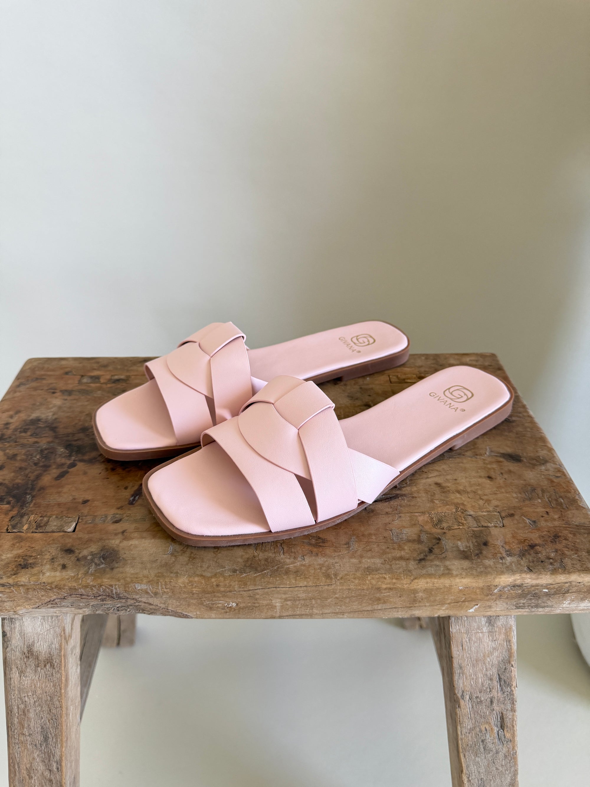 Pantolette in Rosa