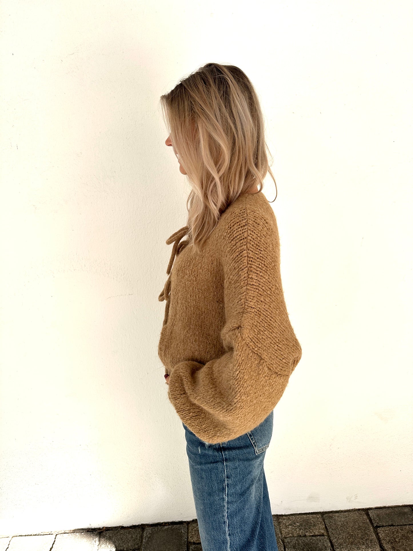 strickjacke in zimt vorne zum binden