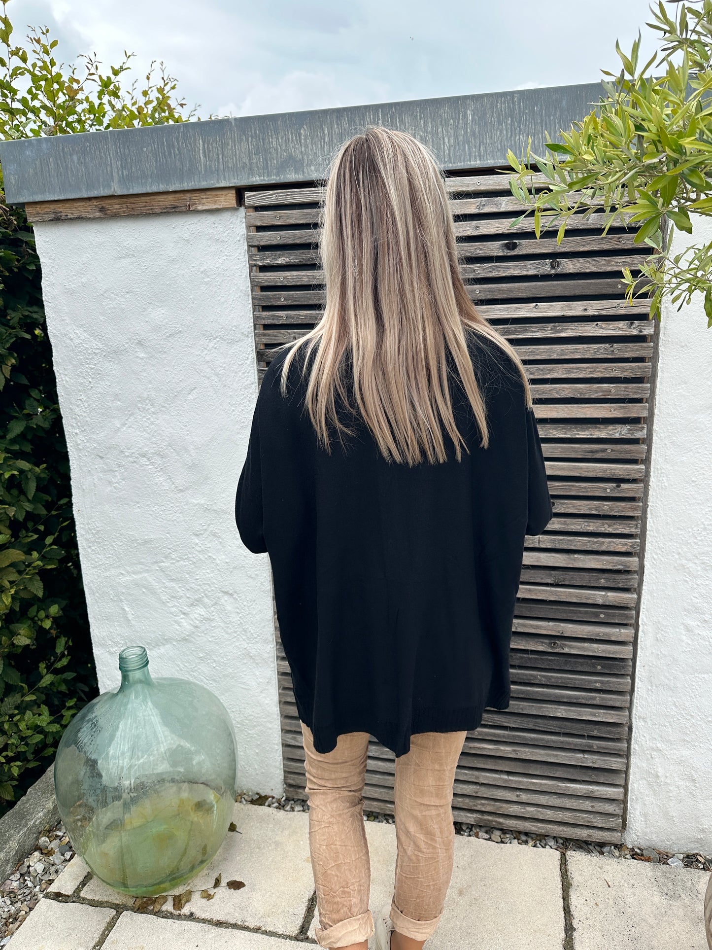 pullover in schwarz