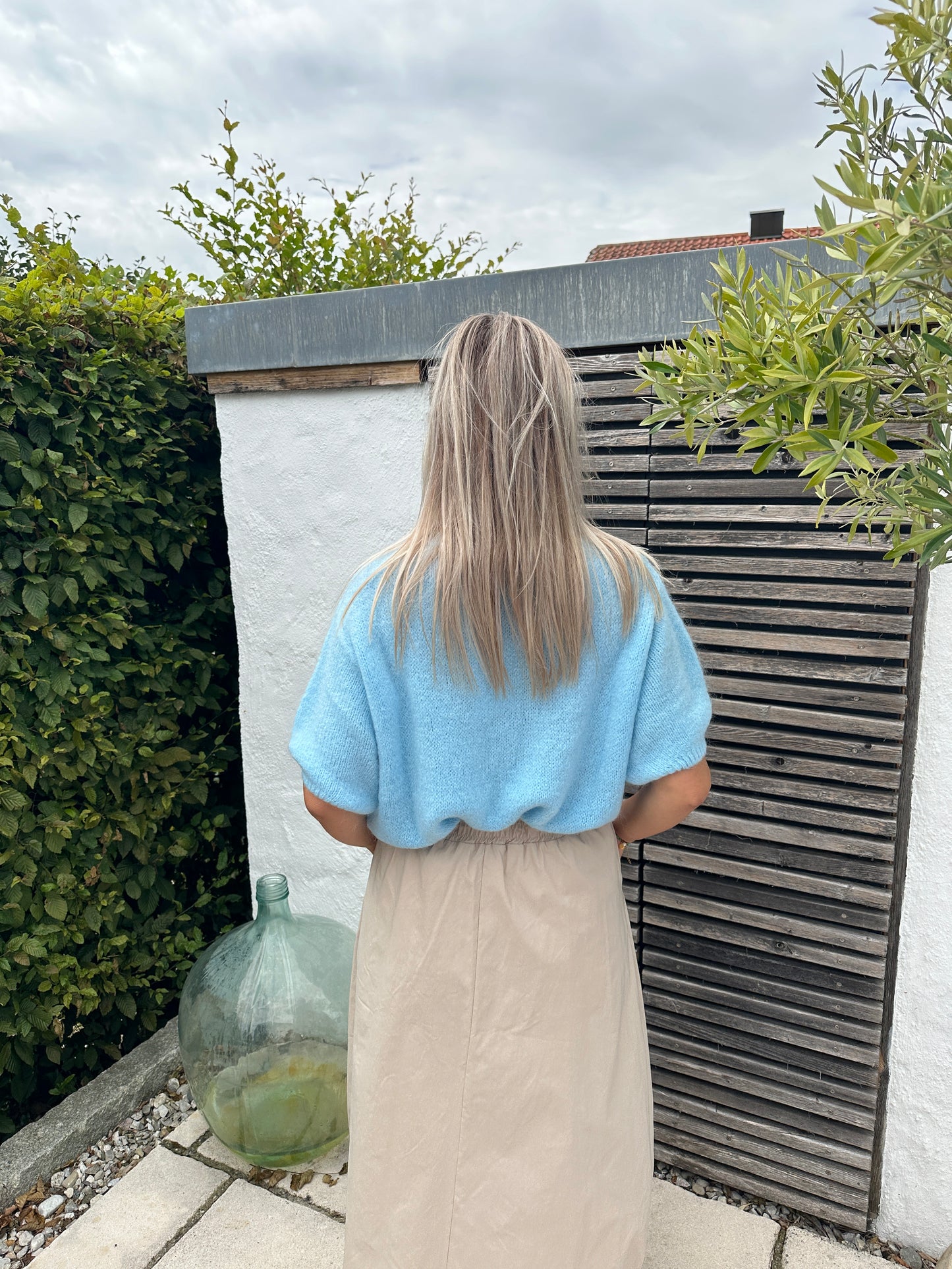 pullover in blau